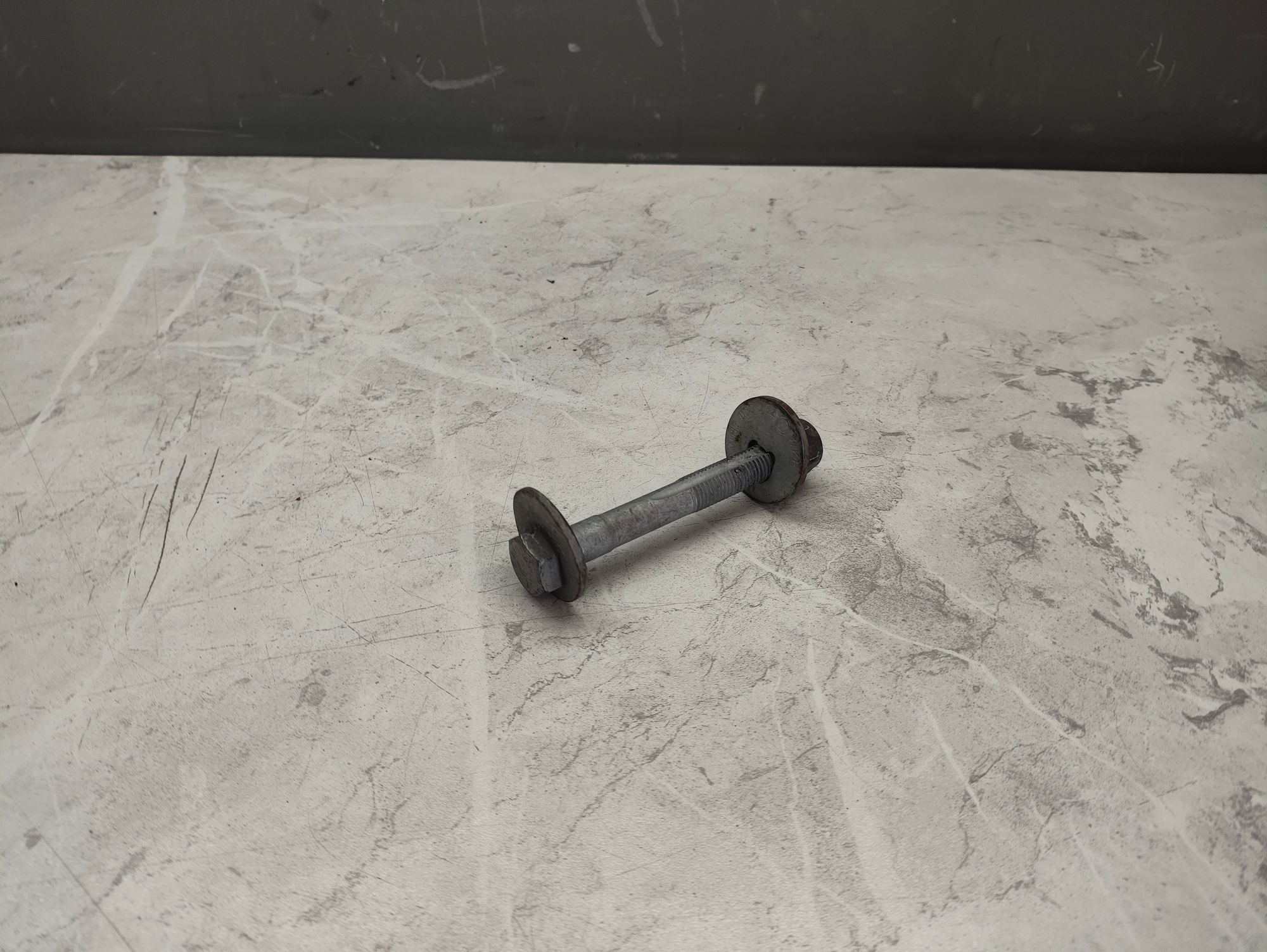 https://ycs.partsauto.market/partsauto-images/thmbs/userImages/6ab8ea4394fc0aced0b69382a3e61955/part/b34e04f1-751d-4dbc-b613-dbea977f3265_1787304133729.jpg