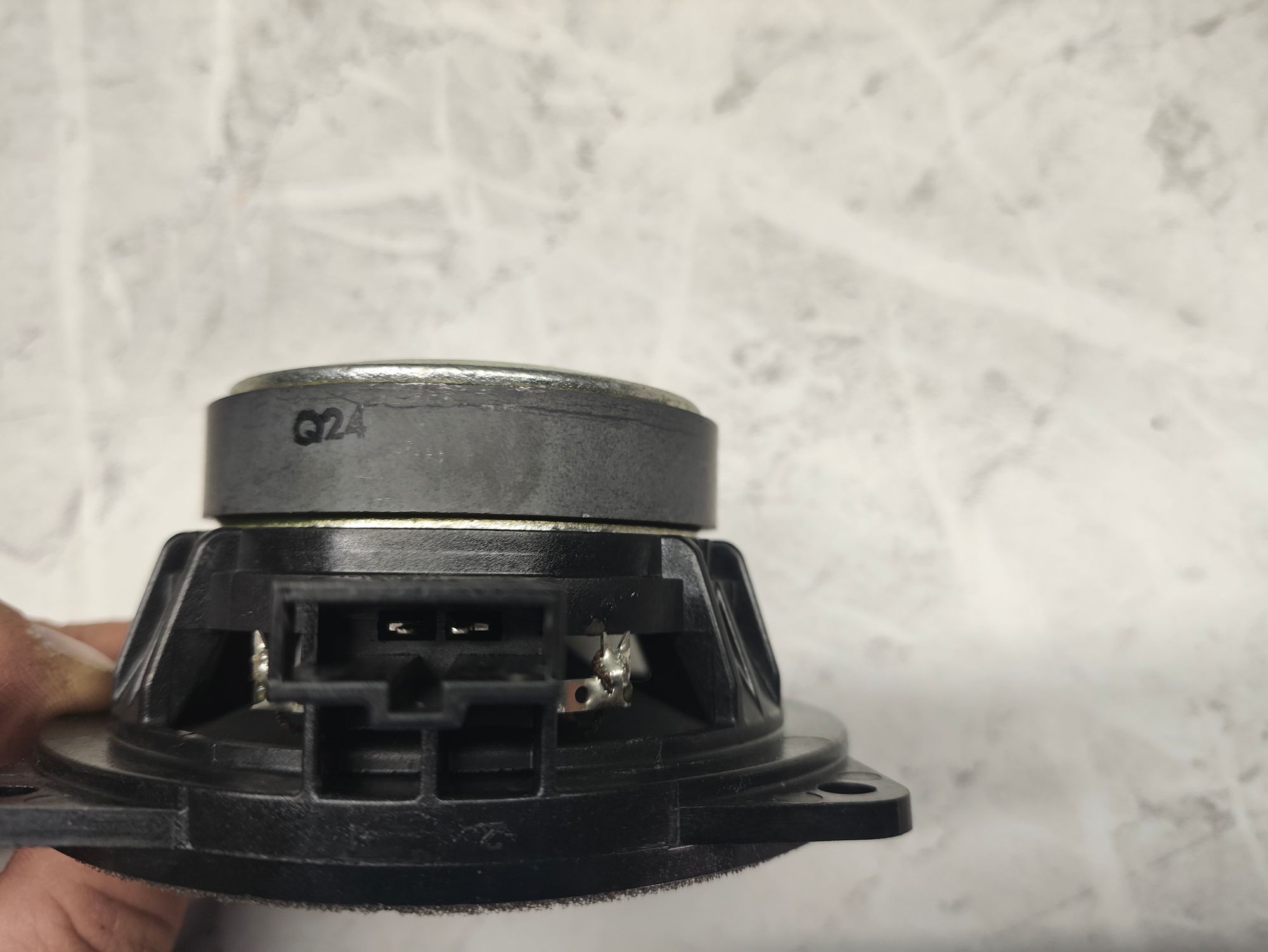 https://ycs.partsauto.market/partsauto-images/thmbs/userImages/6ab8ea4394fc0aced0b69382a3e61955/part/b4599f33-2163-45d9-9966-7a0e2c40389e_1775129193187.jpg