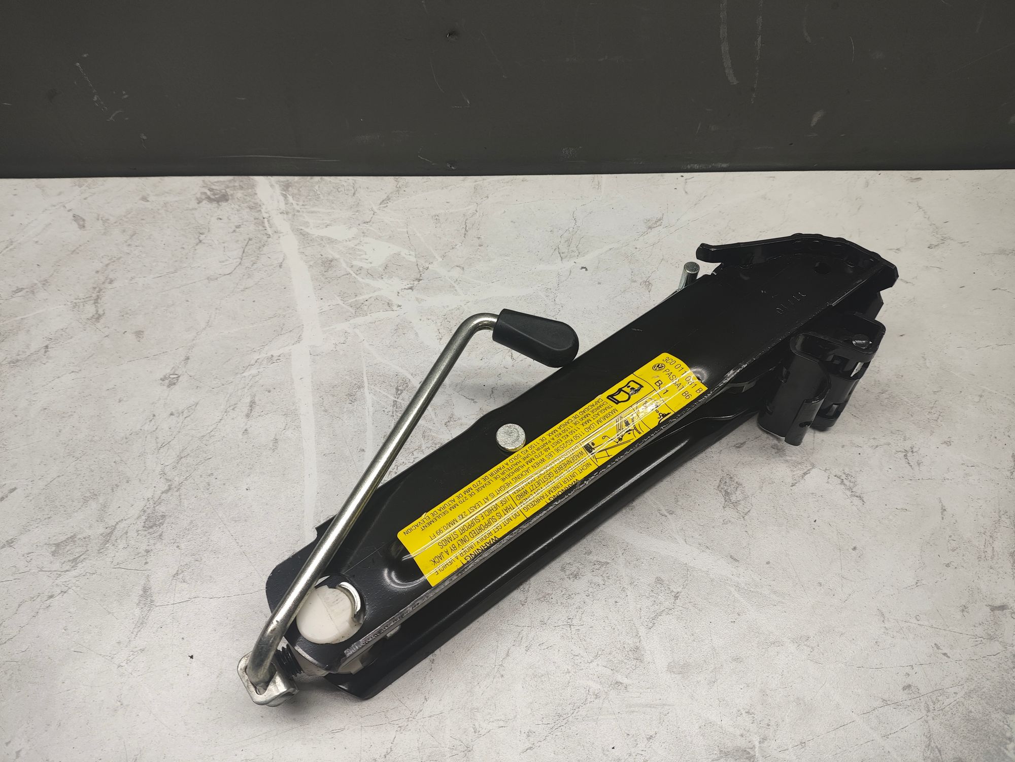 https://ycs.partsauto.market/partsauto-images/thmbs/userImages/6ab8ea4394fc0aced0b69382a3e61955/part/b47dffa2-07c0-491e-995c-f983167babeb_1777716177615.jpg
