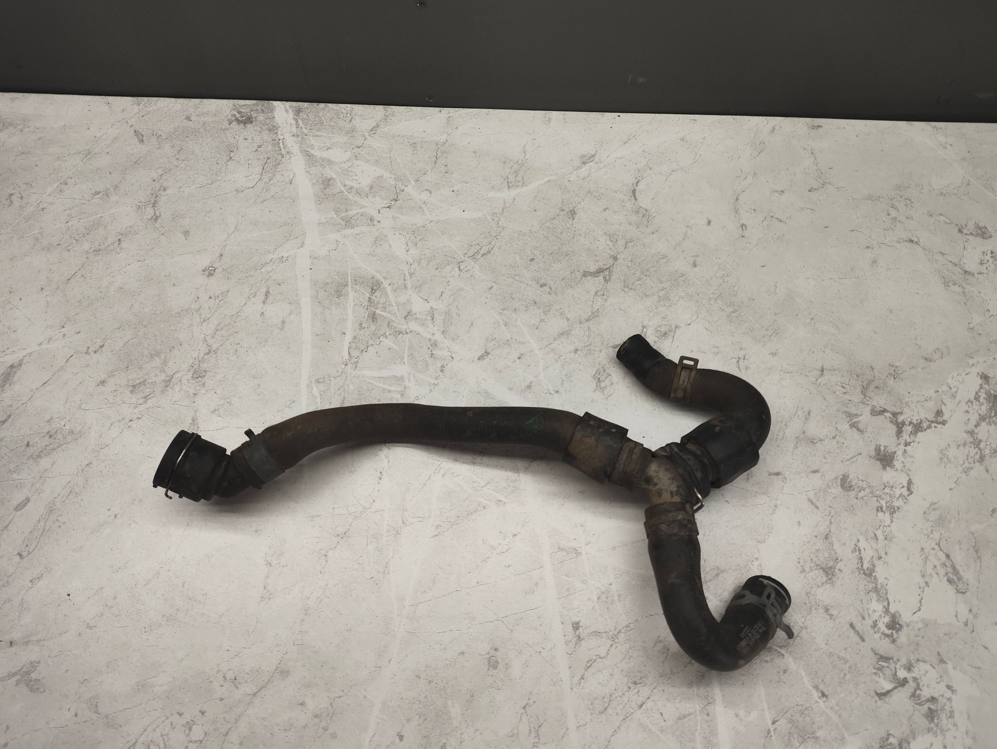 https://ycs.partsauto.market/partsauto-images/thmbs/userImages/6ab8ea4394fc0aced0b69382a3e61955/part/b5259381-dbb8-404d-b15e-977676437609_1775203852706.jpg