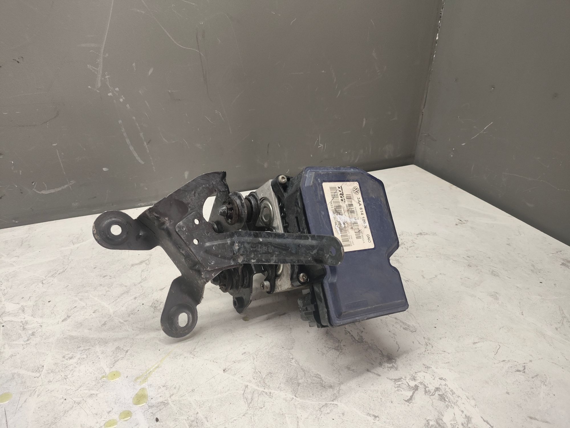 https://ycs.partsauto.market/partsauto-images/thmbs/userImages/6ab8ea4394fc0aced0b69382a3e61955/part/b56fa4fe-6c91-4019-ac65-0726b344045a_1785234198330.jpg