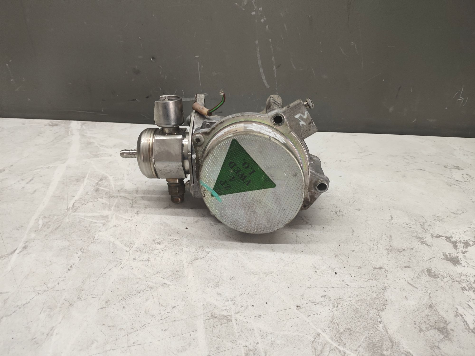 https://ycs.partsauto.market/partsauto-images/thmbs/userImages/6ab8ea4394fc0aced0b69382a3e61955/part/b60767e3-c2bb-4074-aba7-7ec25b2dc650_1781087058100.jpg