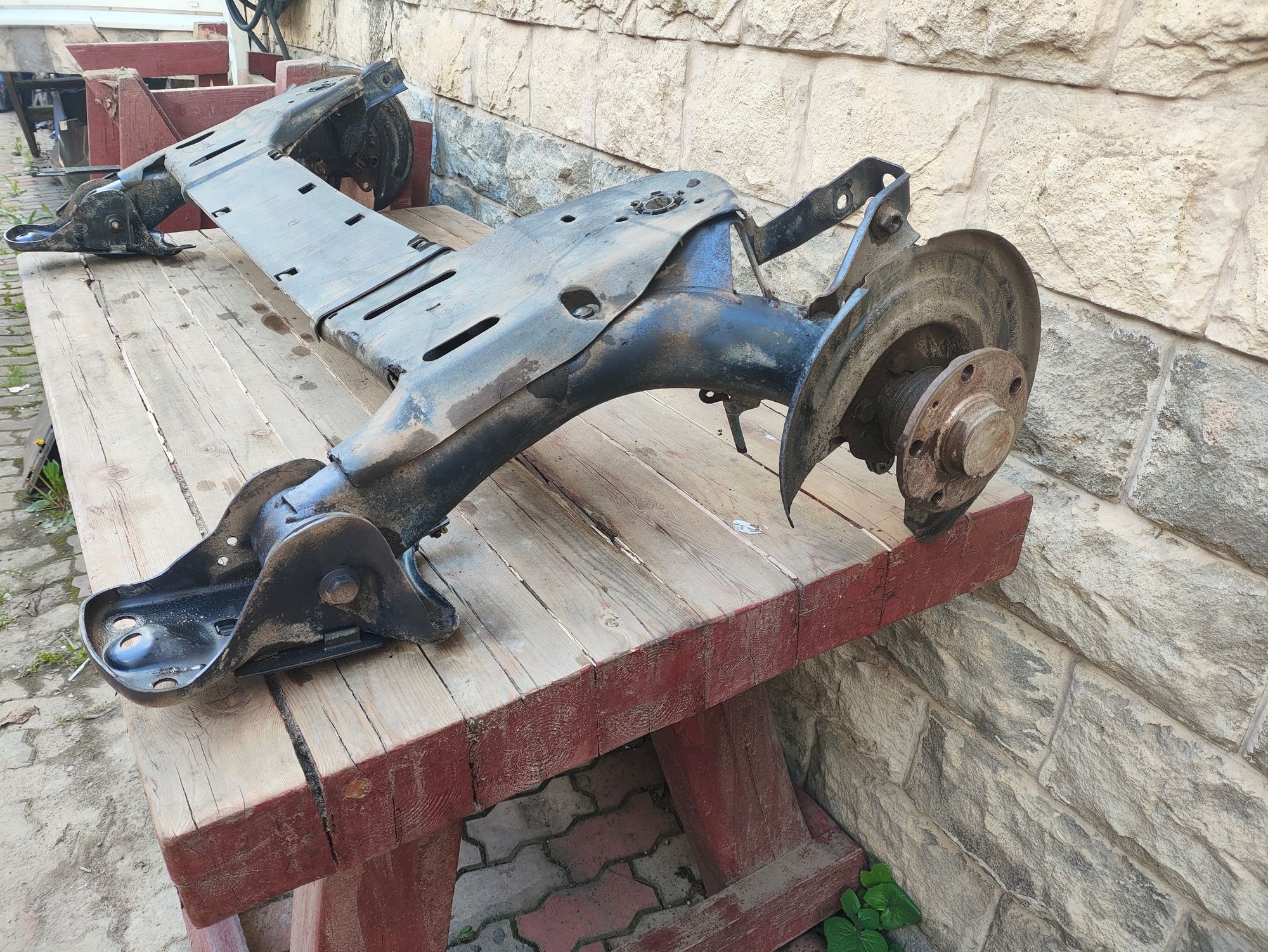 https://ycs.partsauto.market/partsauto-images/thmbs/userImages/6ab8ea4394fc0aced0b69382a3e61955/part/b71e1d88-244e-4171-8762-1d96f87c4c6c_1776334412995.jpg