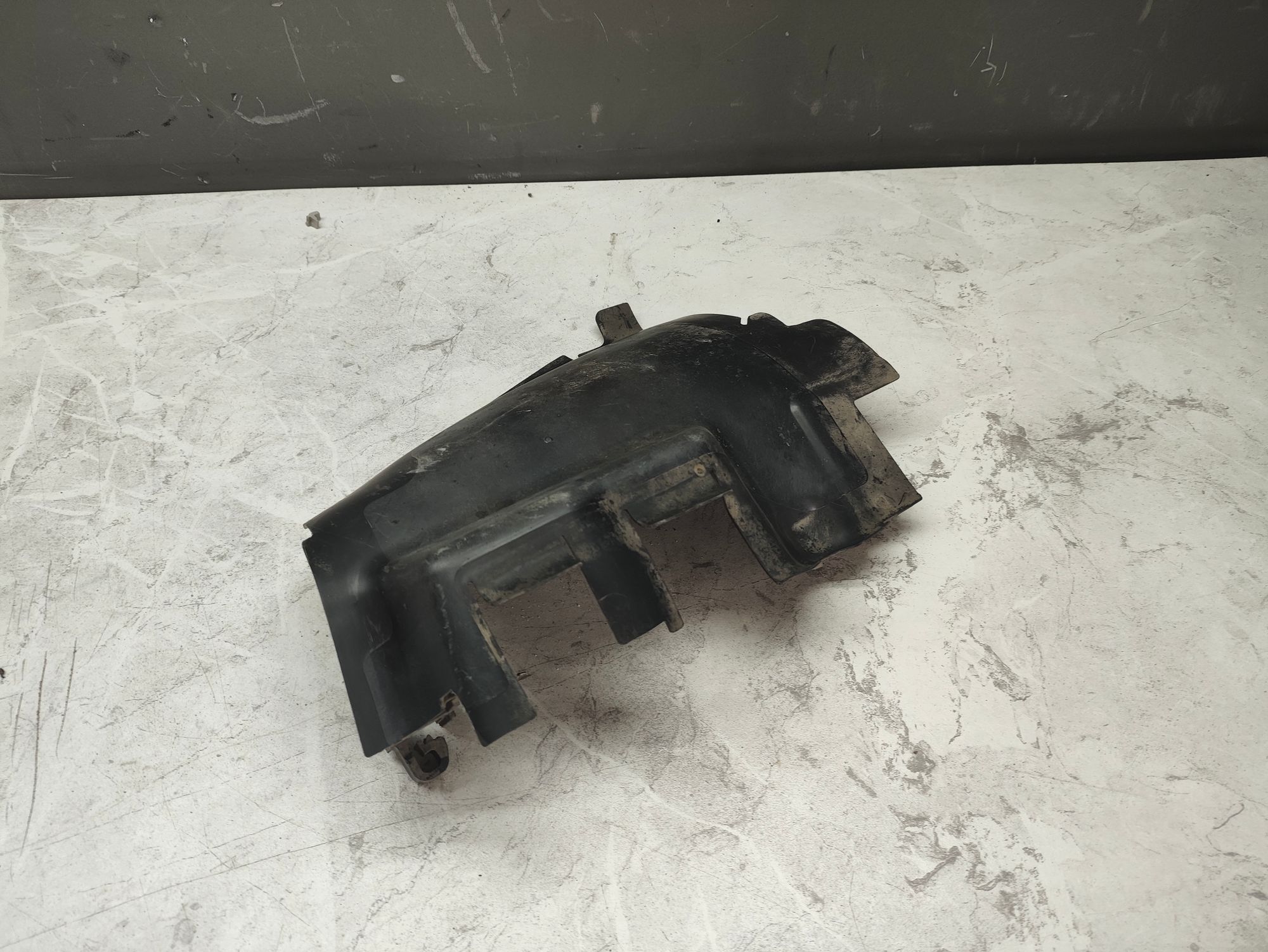 https://ycs.partsauto.market/partsauto-images/thmbs/userImages/6ab8ea4394fc0aced0b69382a3e61955/part/b8202c98-c141-44b5-91b5-00e34bec1d97_1784194477870.jpg