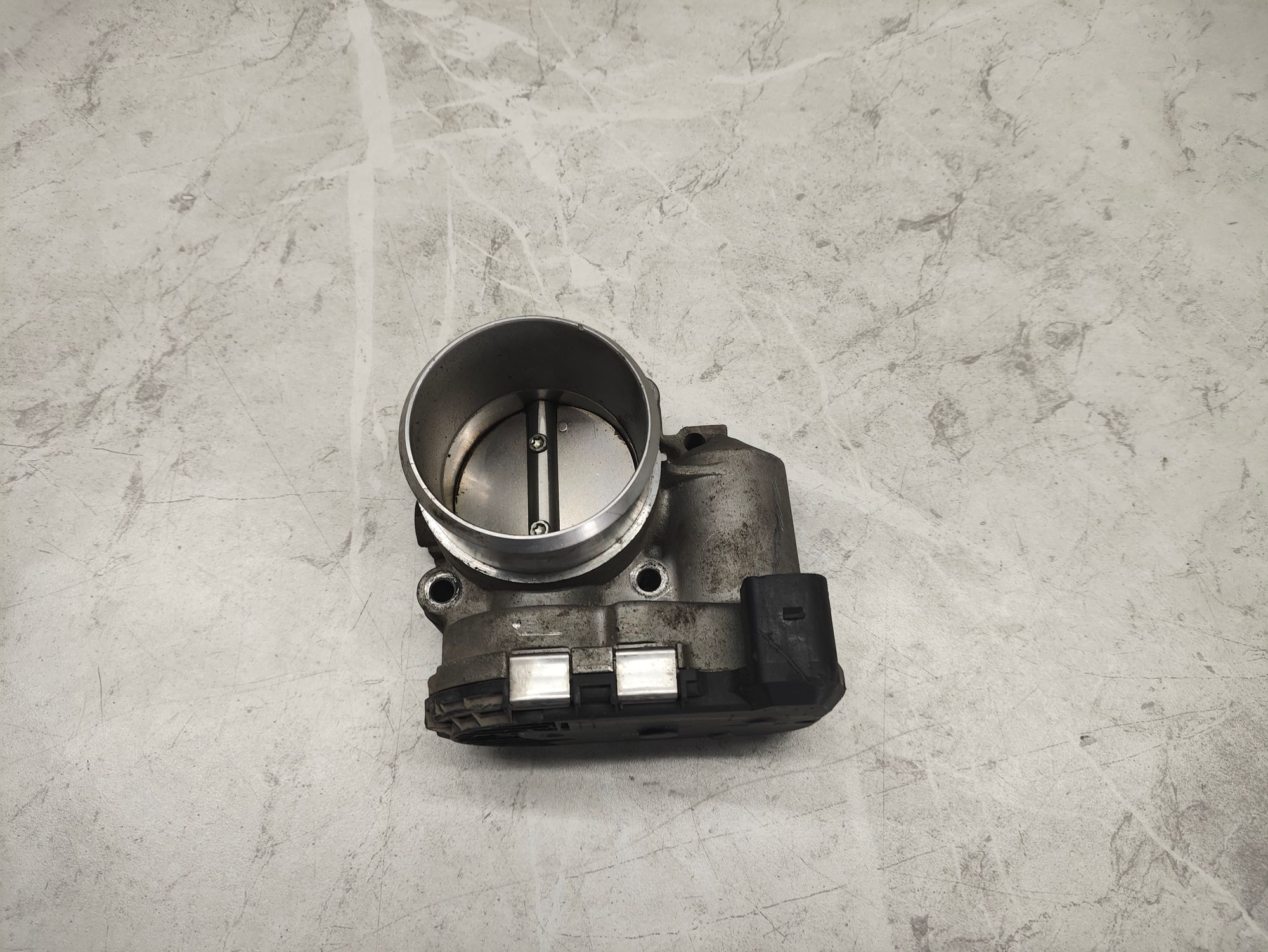https://ycs.partsauto.market/partsauto-images/thmbs/userImages/6ab8ea4394fc0aced0b69382a3e61955/part/b997fe76-1388-4ee4-8ef0-b75c7eecb5de_1780920945169.jpg