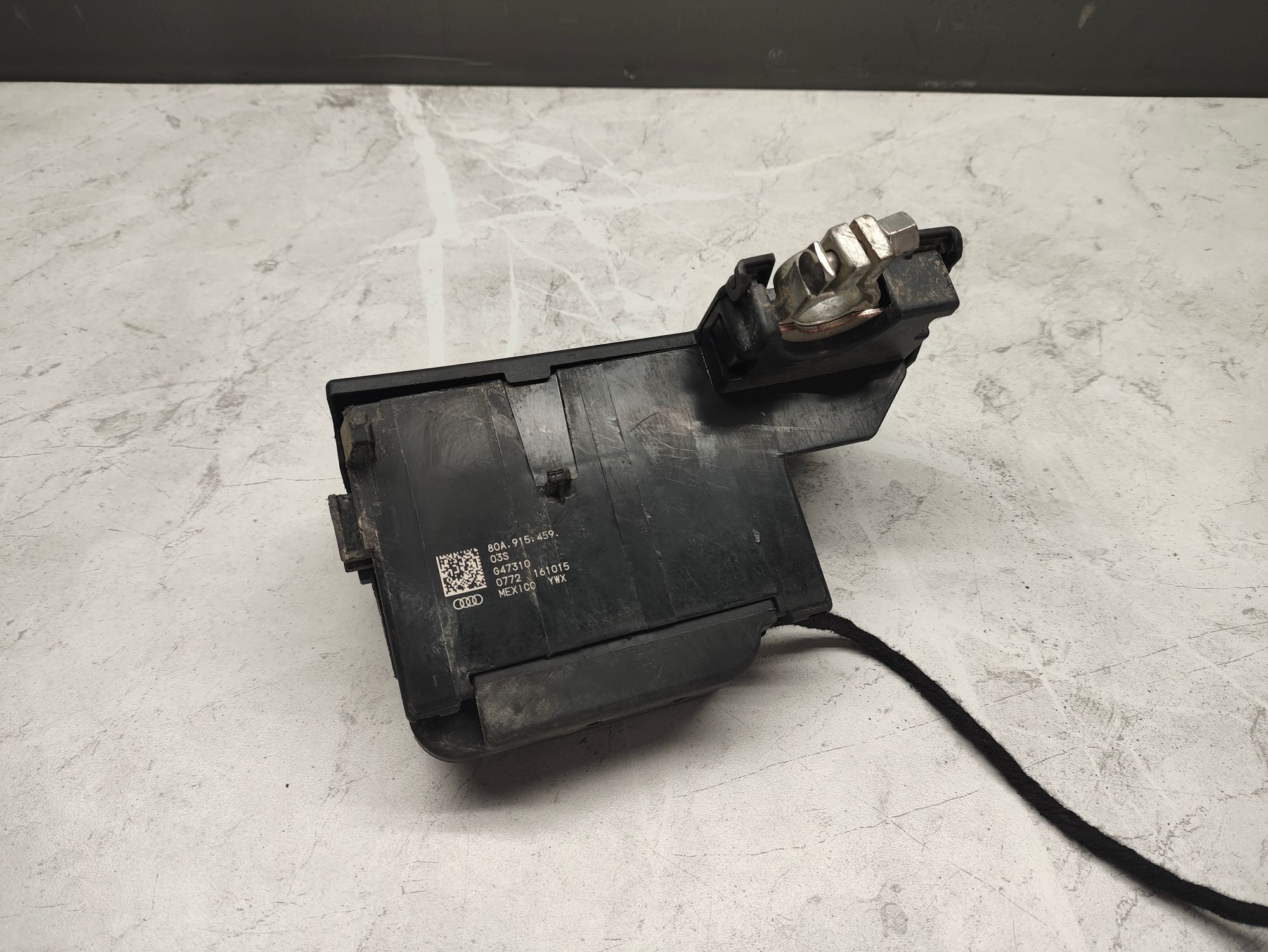 https://ycs.partsauto.market/partsauto-images/thmbs/userImages/6ab8ea4394fc0aced0b69382a3e61955/part/b9e5f6f5-caaf-4df3-93e6-65209d7da2d0_1776771485247.jpg