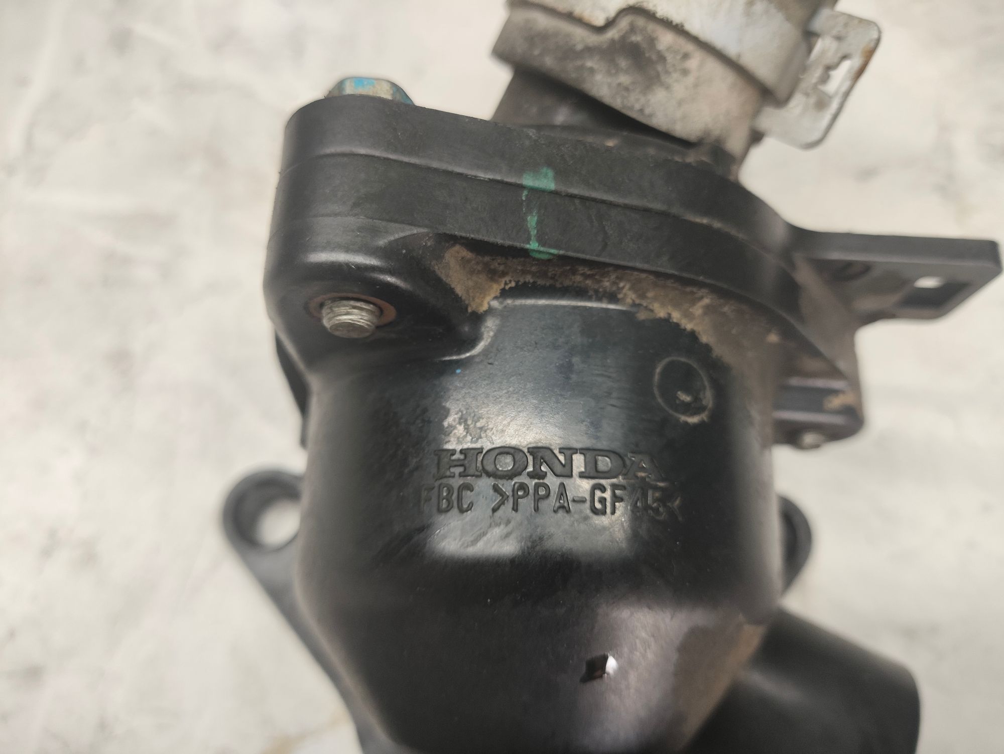 https://ycs.partsauto.market/partsauto-images/thmbs/userImages/6ab8ea4394fc0aced0b69382a3e61955/part/bd58e63a-05f9-4d1e-801d-0f9767e8ac82_1778506275354.jpg
