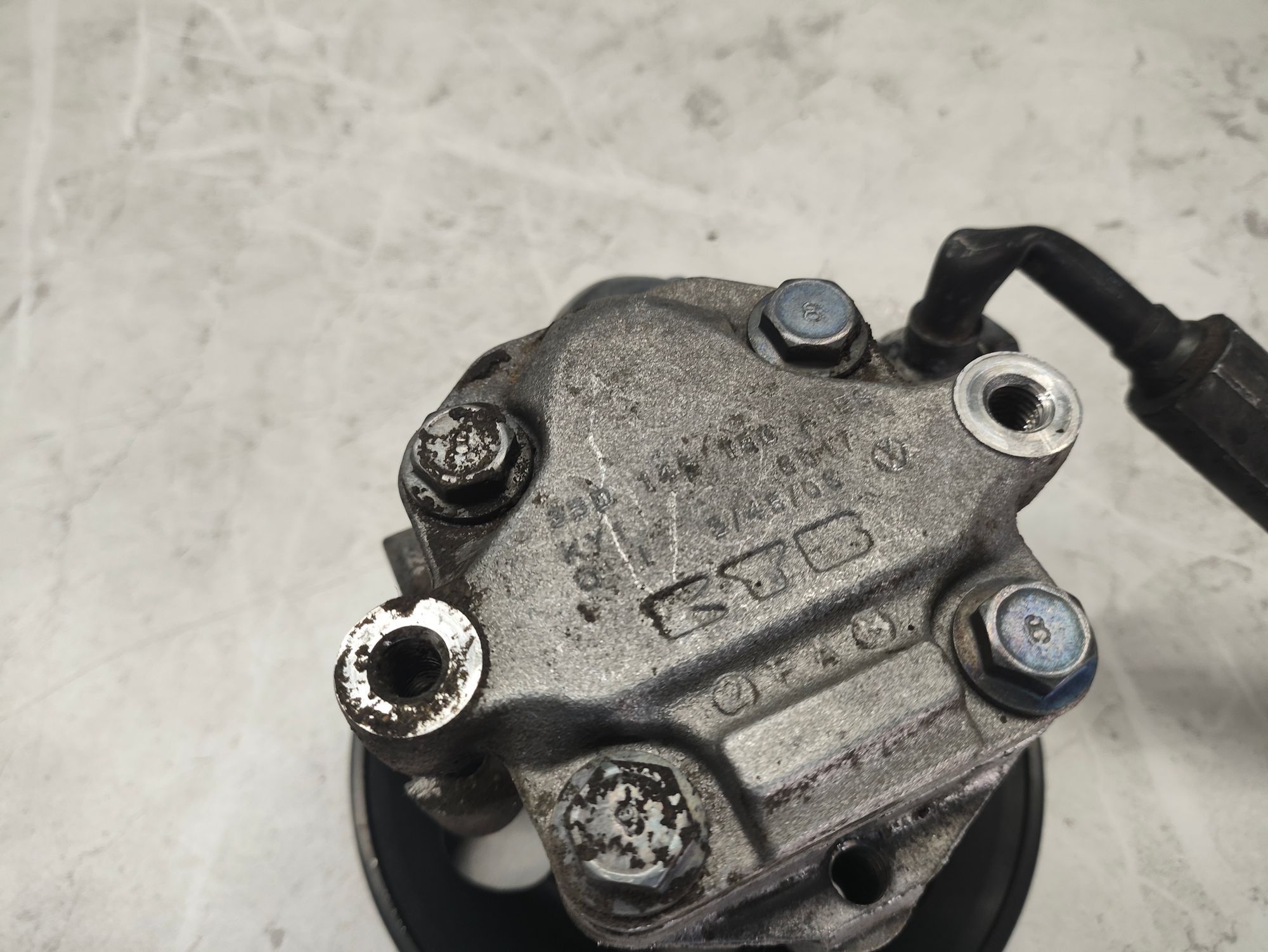 https://ycs.partsauto.market/partsauto-images/thmbs/userImages/6ab8ea4394fc0aced0b69382a3e61955/part/bdd61f9b-0e11-491e-8148-0d1f6b5a6fab_1780913139658.jpg