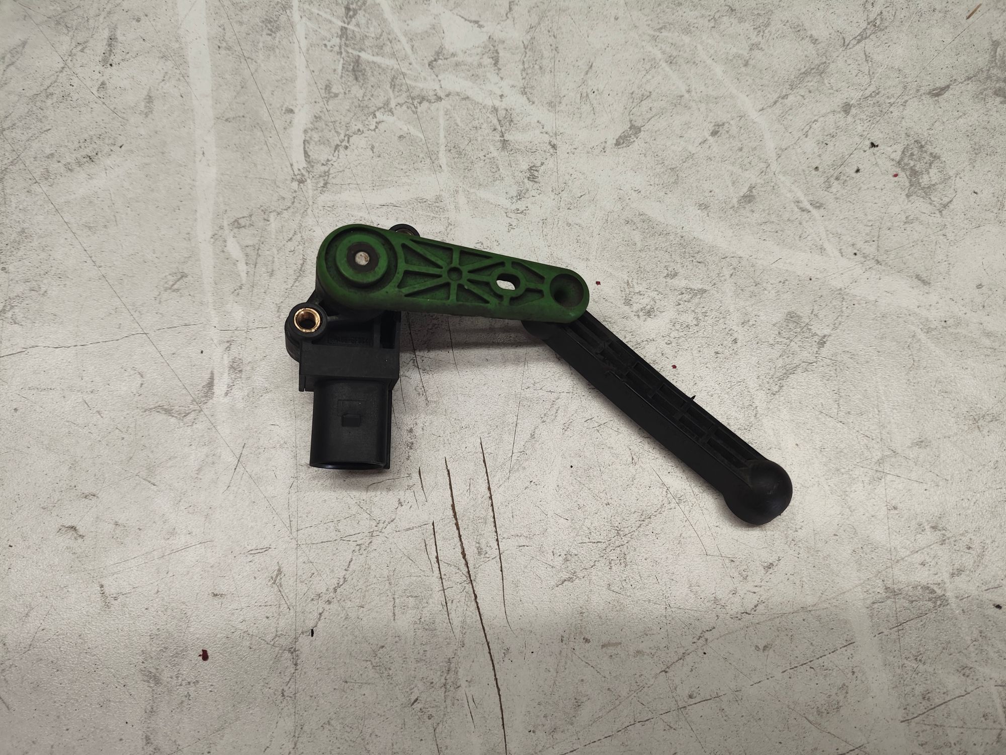 https://ycs.partsauto.market/partsauto-images/thmbs/userImages/6ab8ea4394fc0aced0b69382a3e61955/part/bef905aa-fe3e-4e4a-bd16-c421f6494919_1787304992736.jpg