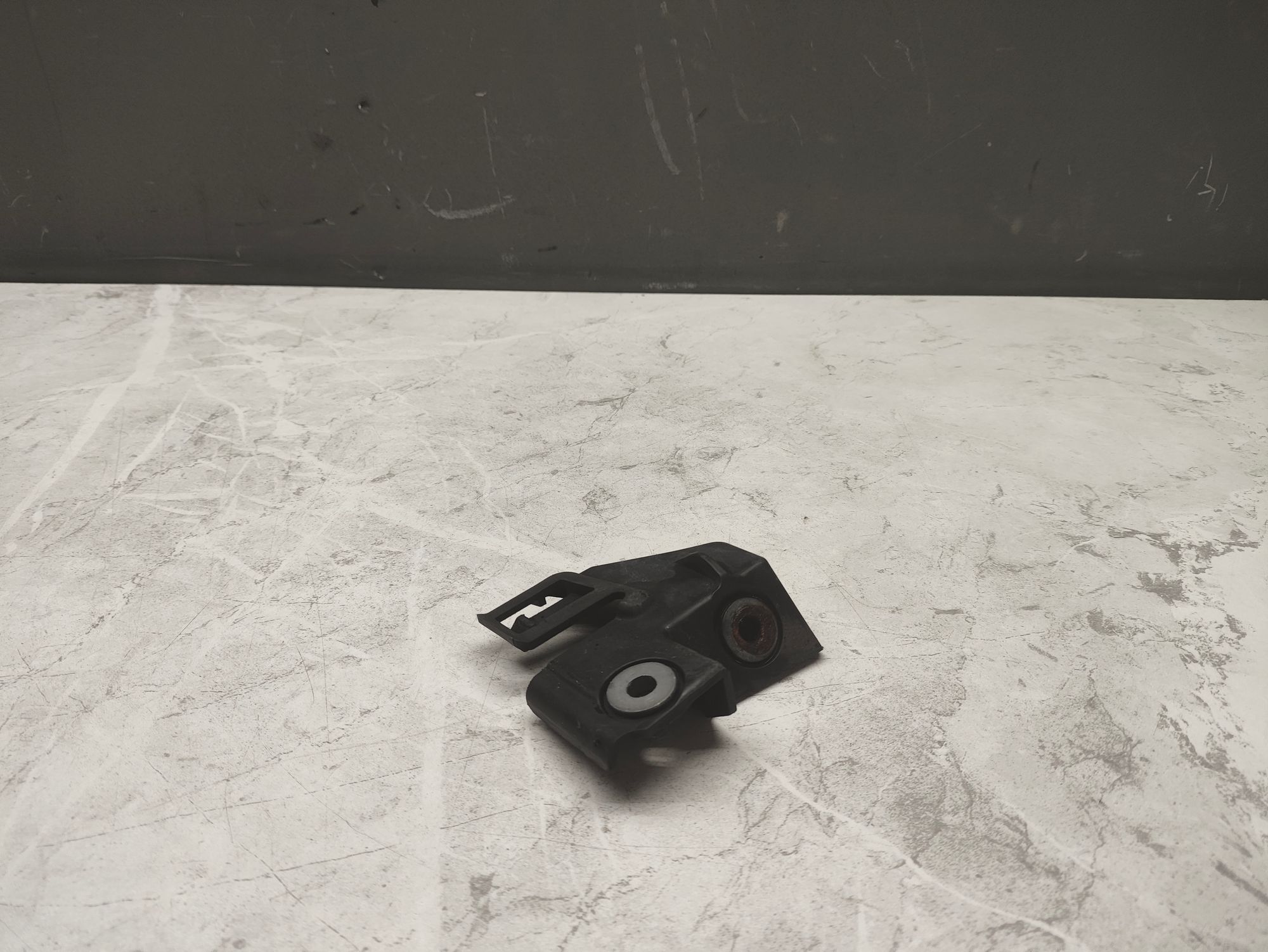 https://ycs.partsauto.market/partsauto-images/thmbs/userImages/6ab8ea4394fc0aced0b69382a3e61955/part/bf5846e4-542d-46f6-89e7-0ab6c0dc8207_1781010993429.jpg