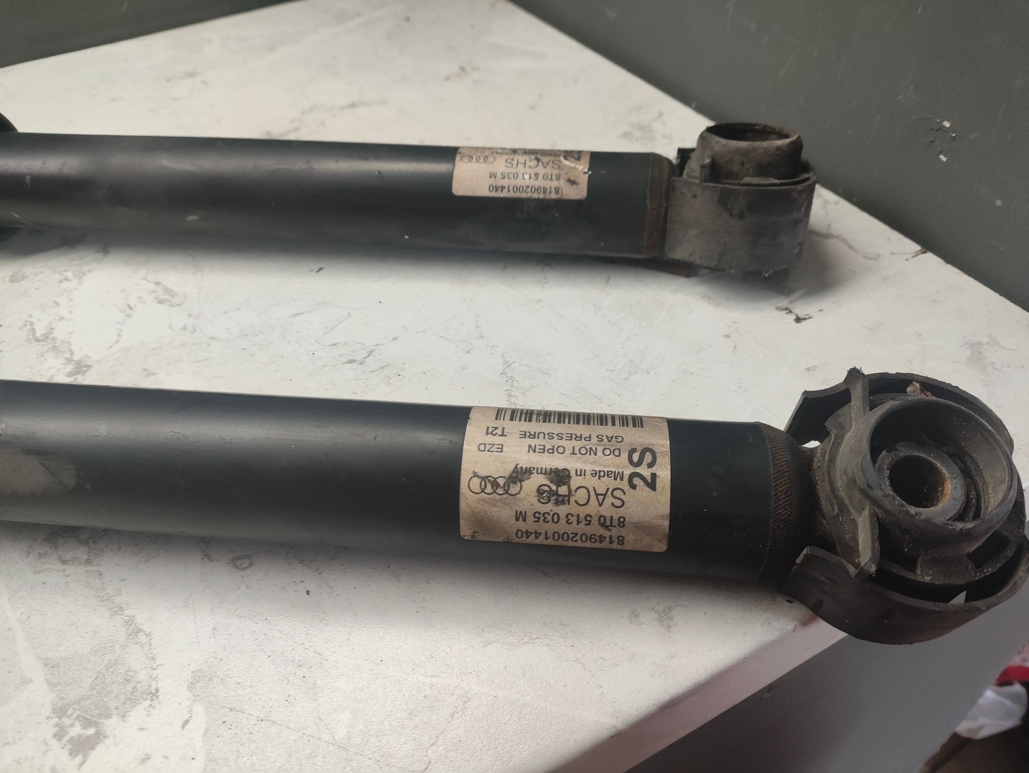 https://ycs.partsauto.market/partsauto-images/thmbs/userImages/6ab8ea4394fc0aced0b69382a3e61955/part/c064054b-014d-4e92-aafa-3fe004dcfc54_1785581549197.jpg