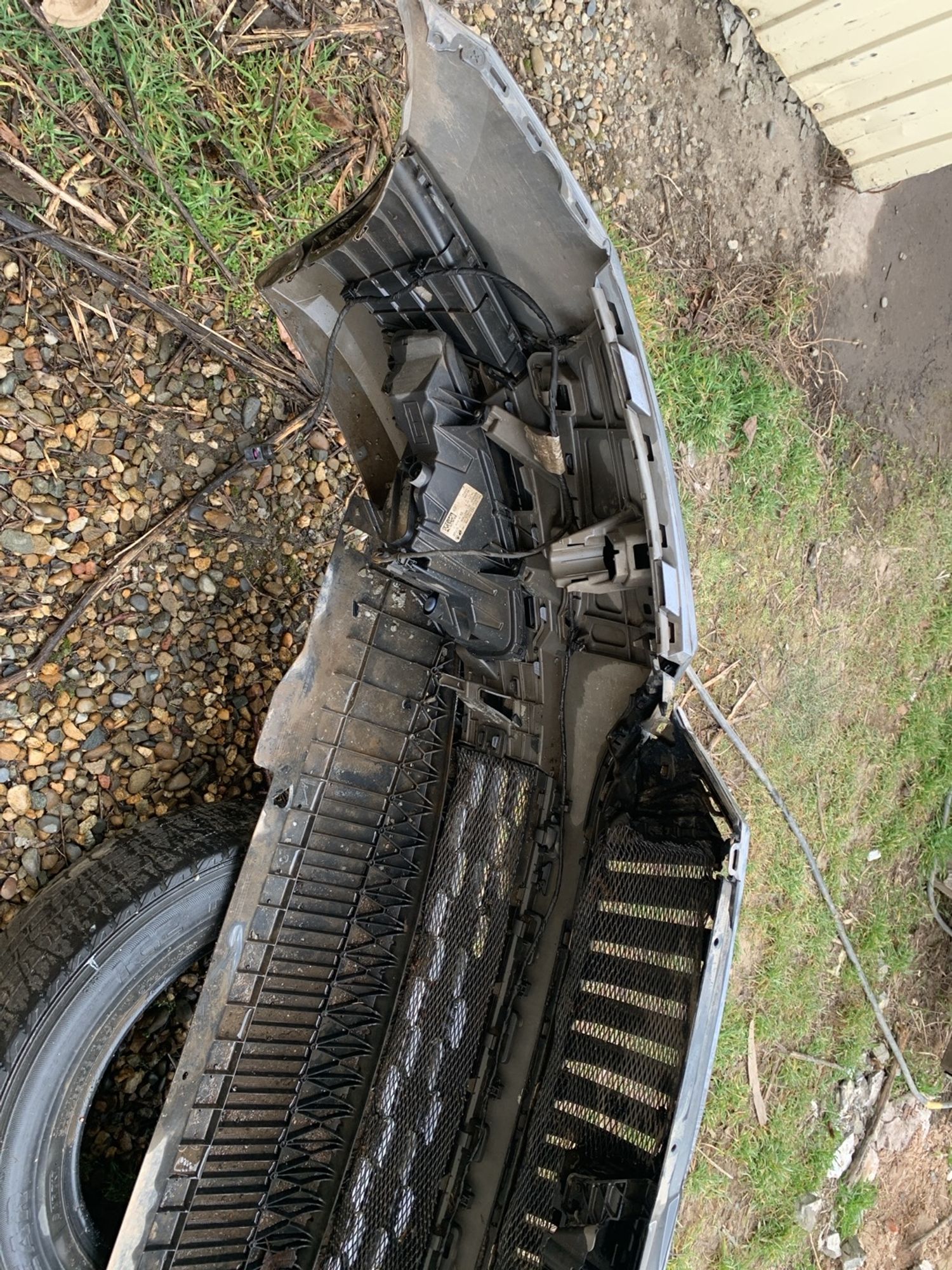 https://ycs.partsauto.market/partsauto-images/thmbs/userImages/6ab8ea4394fc0aced0b69382a3e61955/part/c0ec3ca1-c7b8-4add-aa00-2e05fa9a2ddf_1773659360134.jpg