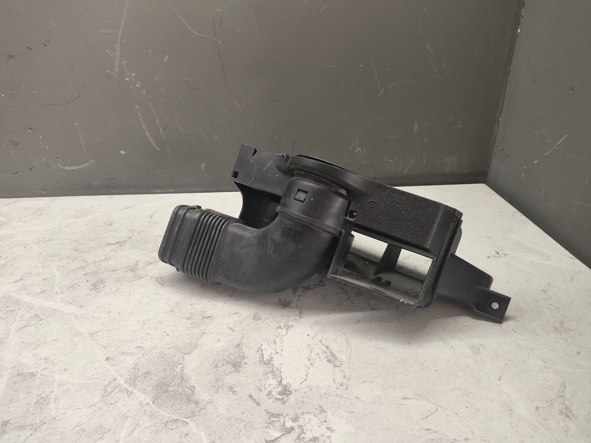 https://ycs.partsauto.market/partsauto-images/thmbs/userImages/6ab8ea4394fc0aced0b69382a3e61955/part/c1b0ad0e-c06c-48f1-9ccd-768b17fd7fc2_1785233804176.jpg