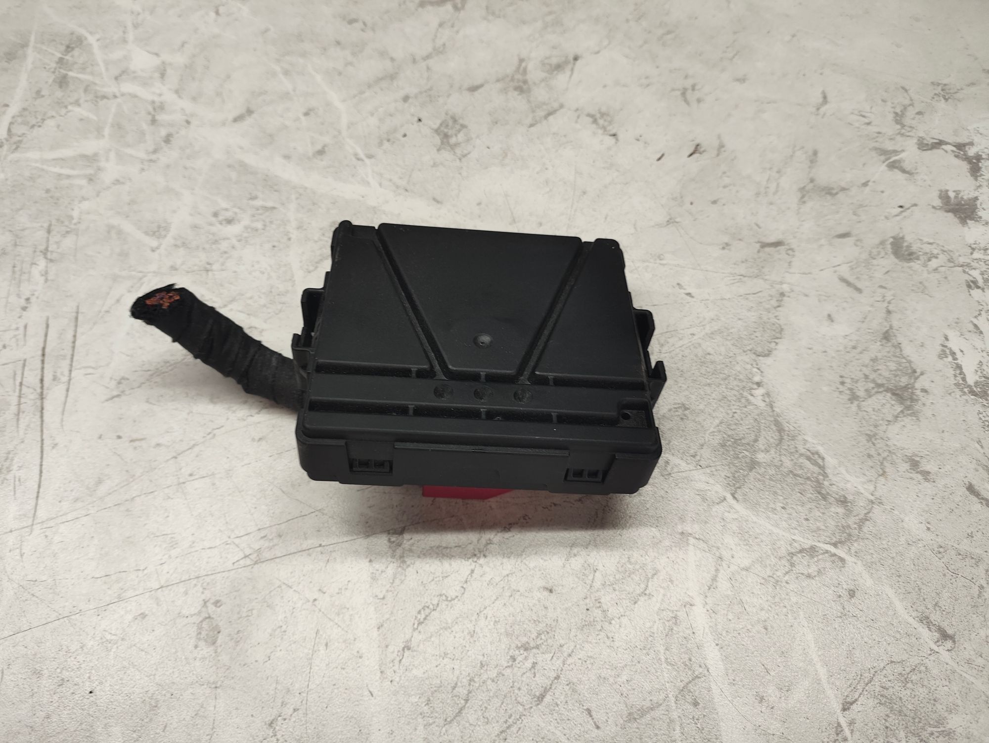 https://ycs.partsauto.market/partsauto-images/thmbs/userImages/6ab8ea4394fc0aced0b69382a3e61955/part/c548ede3-73b4-44ec-866d-ec3336b8231d_1786697733789.jpg
