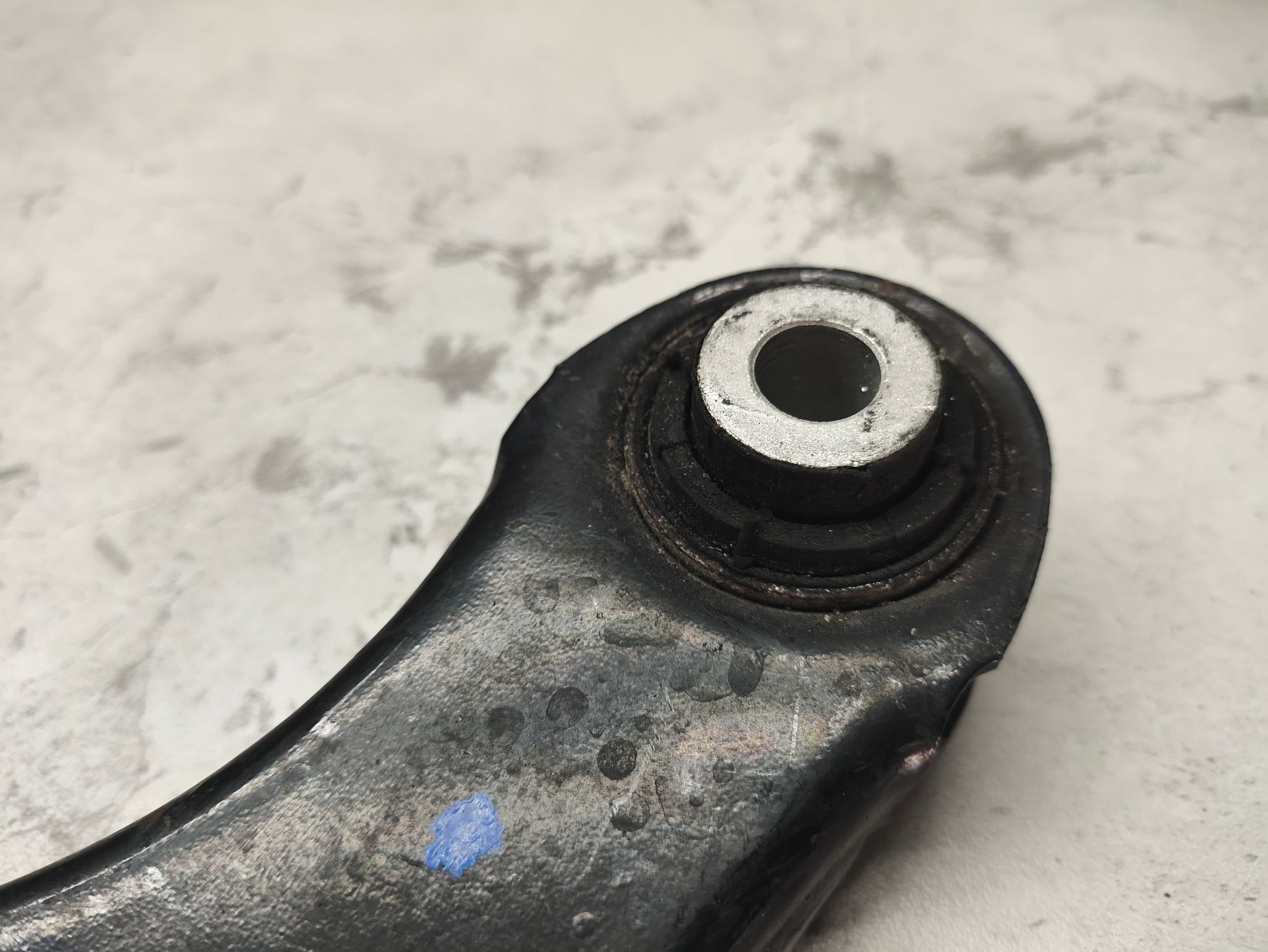 https://ycs.partsauto.market/partsauto-images/thmbs/userImages/6ab8ea4394fc0aced0b69382a3e61955/part/c77d558c-ac01-4acd-85a3-31d9ea770f27_1787306441766.jpg