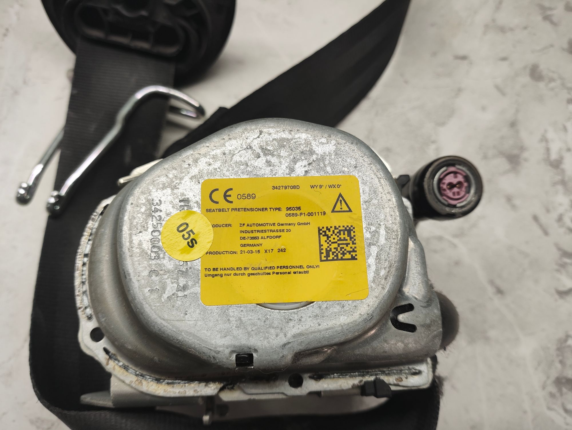 https://ycs.partsauto.market/partsauto-images/thmbs/userImages/6ab8ea4394fc0aced0b69382a3e61955/part/c781e7ab-8afe-46de-b311-acb89bca9489_1776156859121.jpg
