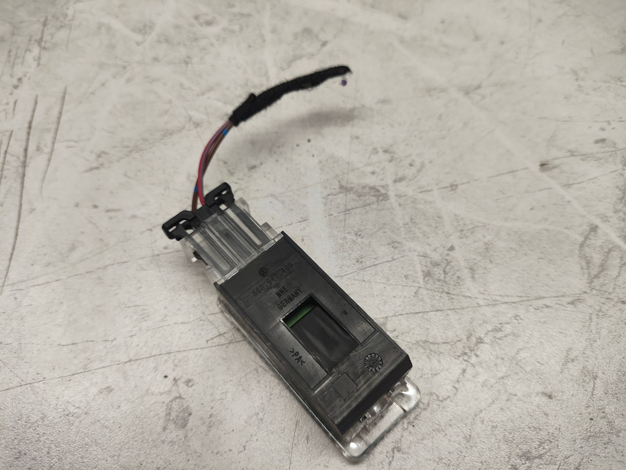 https://ycs.partsauto.market/partsauto-images/thmbs/userImages/6ab8ea4394fc0aced0b69382a3e61955/part/c7d58a89-10b6-4b99-bd54-6e1c5c4677f6_1786698667672.jpg