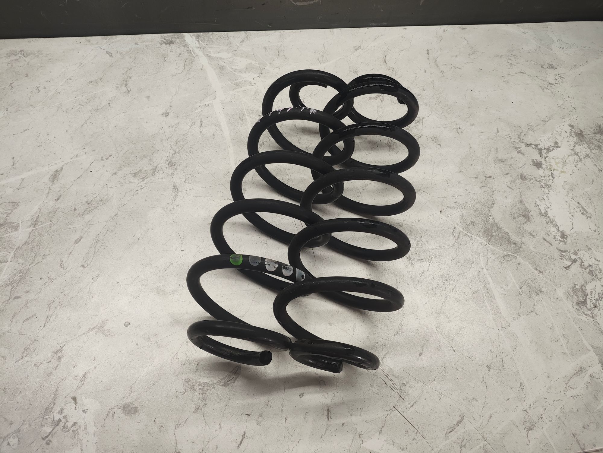 https://ycs.partsauto.market/partsauto-images/thmbs/userImages/6ab8ea4394fc0aced0b69382a3e61955/part/ca84b7f9-e806-4e3d-a248-3c5dd8660509_1785234562631.jpg