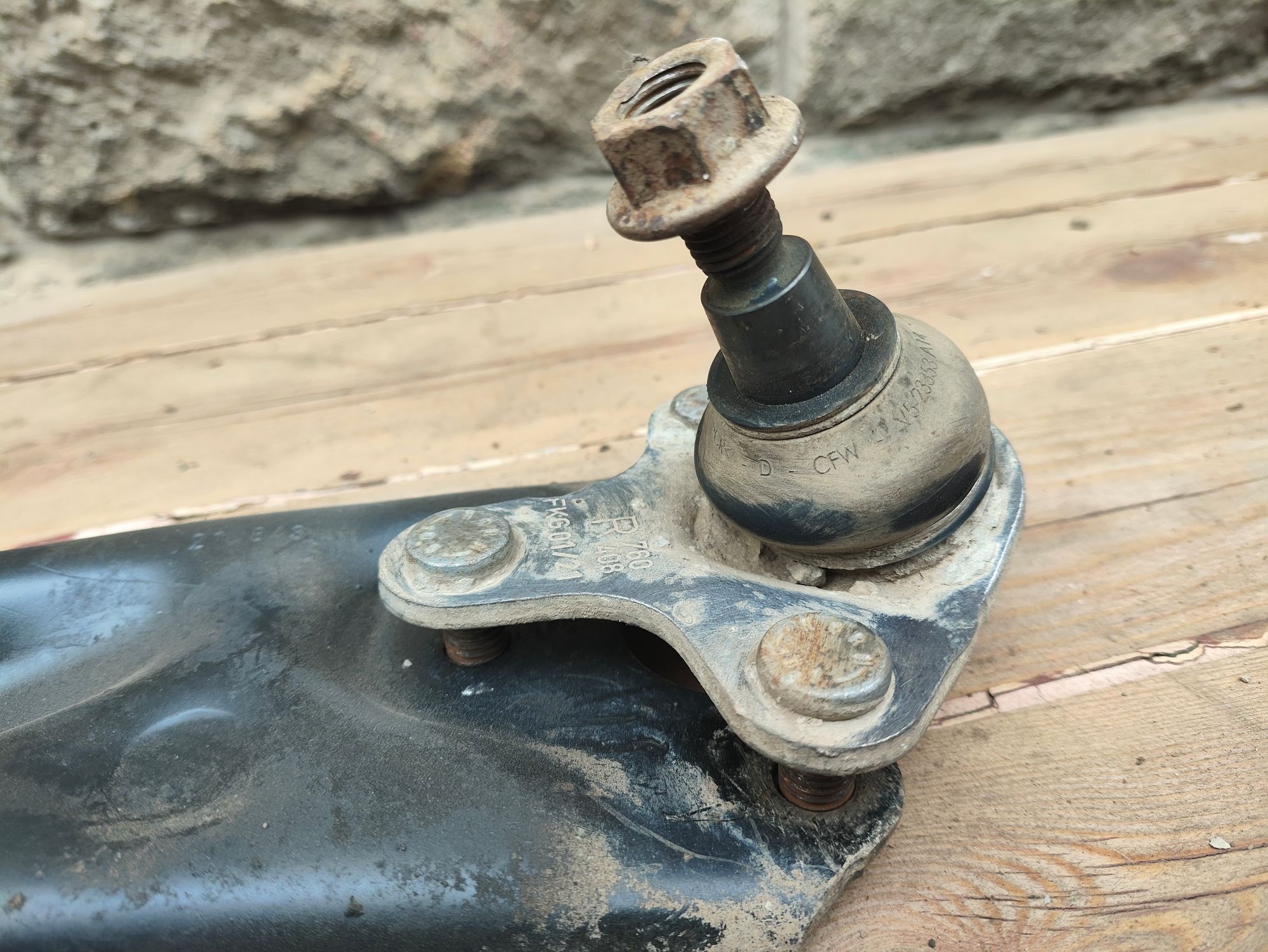 https://ycs.partsauto.market/partsauto-images/thmbs/userImages/6ab8ea4394fc0aced0b69382a3e61955/part/caf1237a-3ba6-4961-9b7f-52385fb0bd36_1776769332888.jpg
