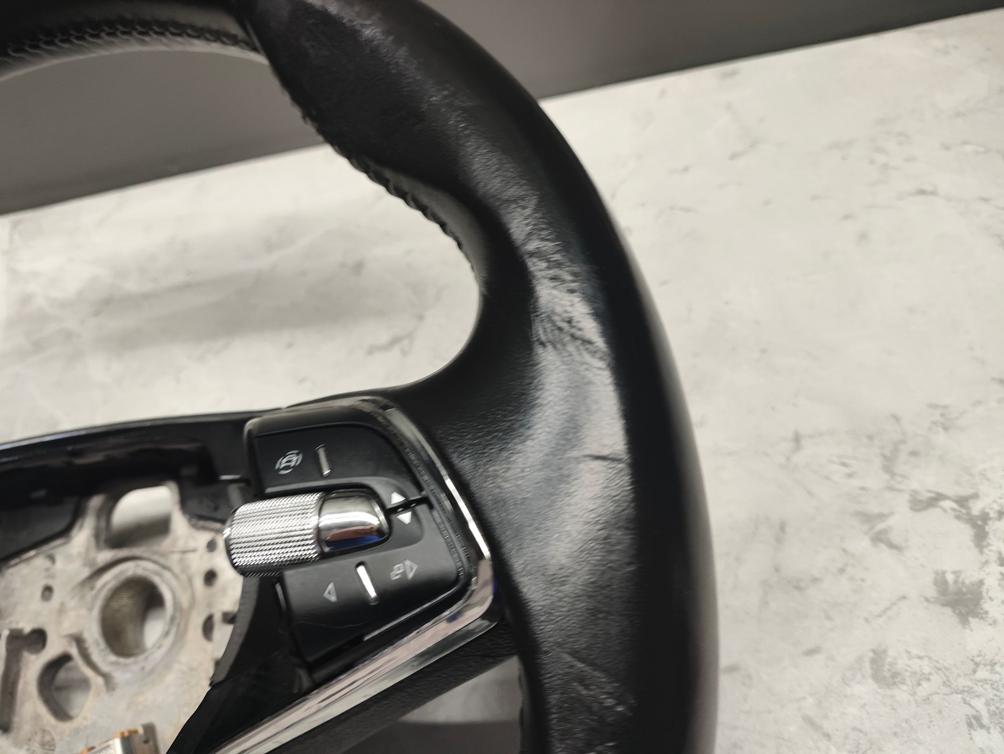 https://ycs.partsauto.market/partsauto-images/thmbs/userImages/6ab8ea4394fc0aced0b69382a3e61955/part/cc3f44b8-ab99-4397-9b1b-1a3c850cea83_1775129518784.jpg