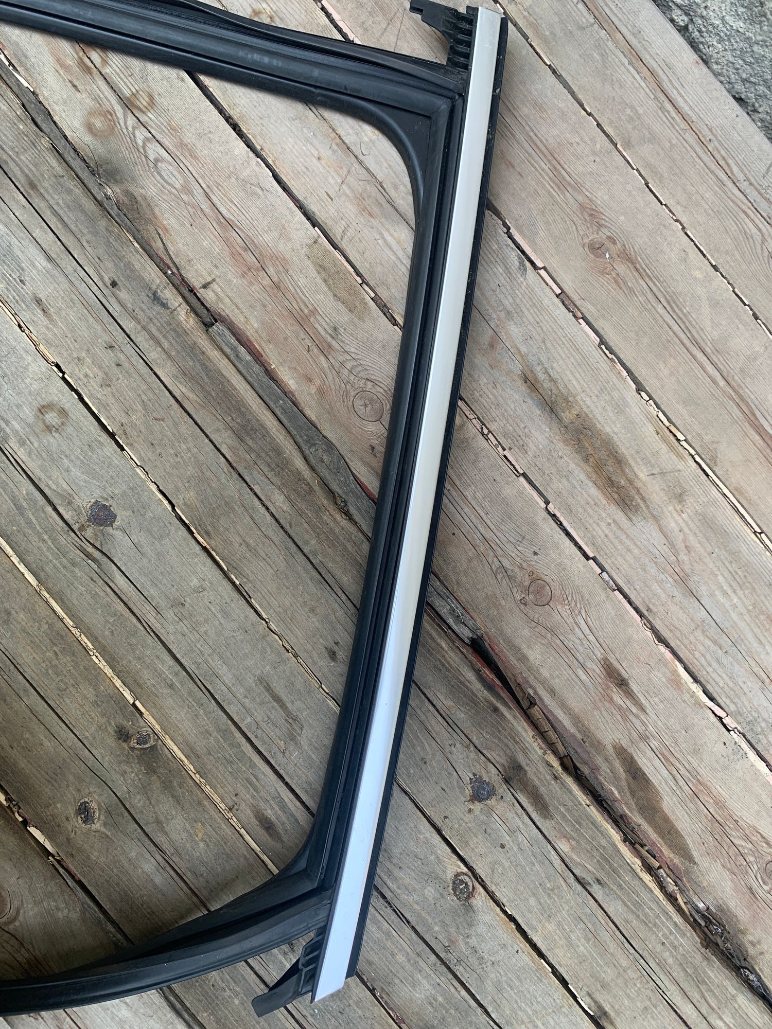 https://ycs.partsauto.market/partsauto-images/thmbs/userImages/6ab8ea4394fc0aced0b69382a3e61955/part/d0dcb6d0-f4db-41b4-a85e-09b23936d860_1786101771235.jpg