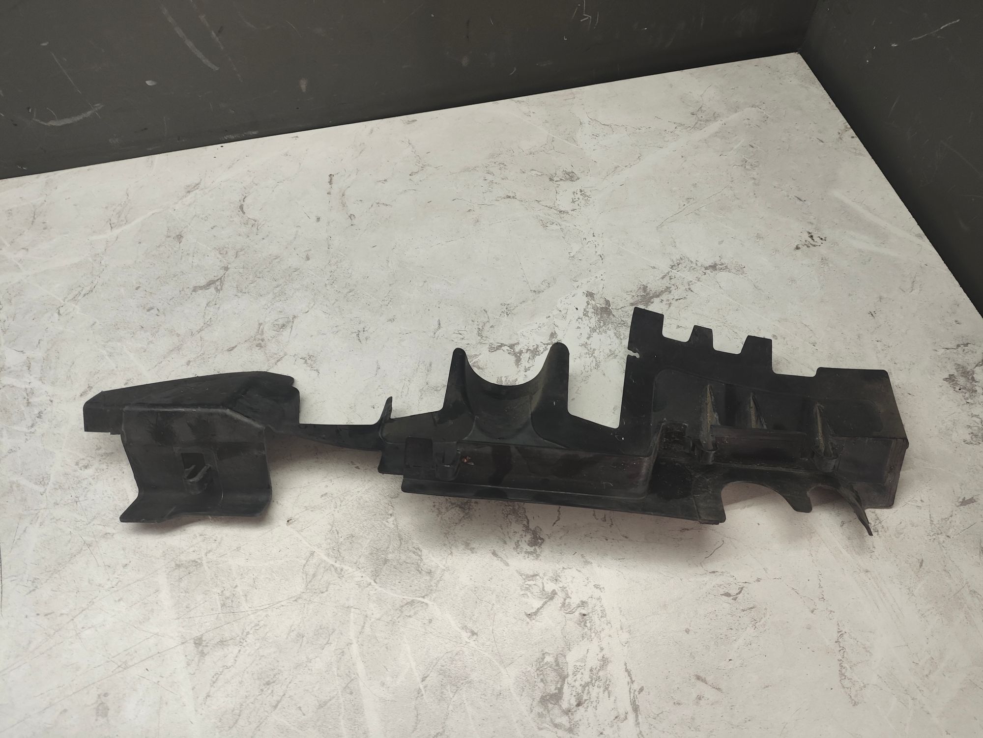 https://ycs.partsauto.market/partsauto-images/thmbs/userImages/6ab8ea4394fc0aced0b69382a3e61955/part/d10a71ea-a183-46d2-bd54-e1a13788ae83_1785227241452.jpg