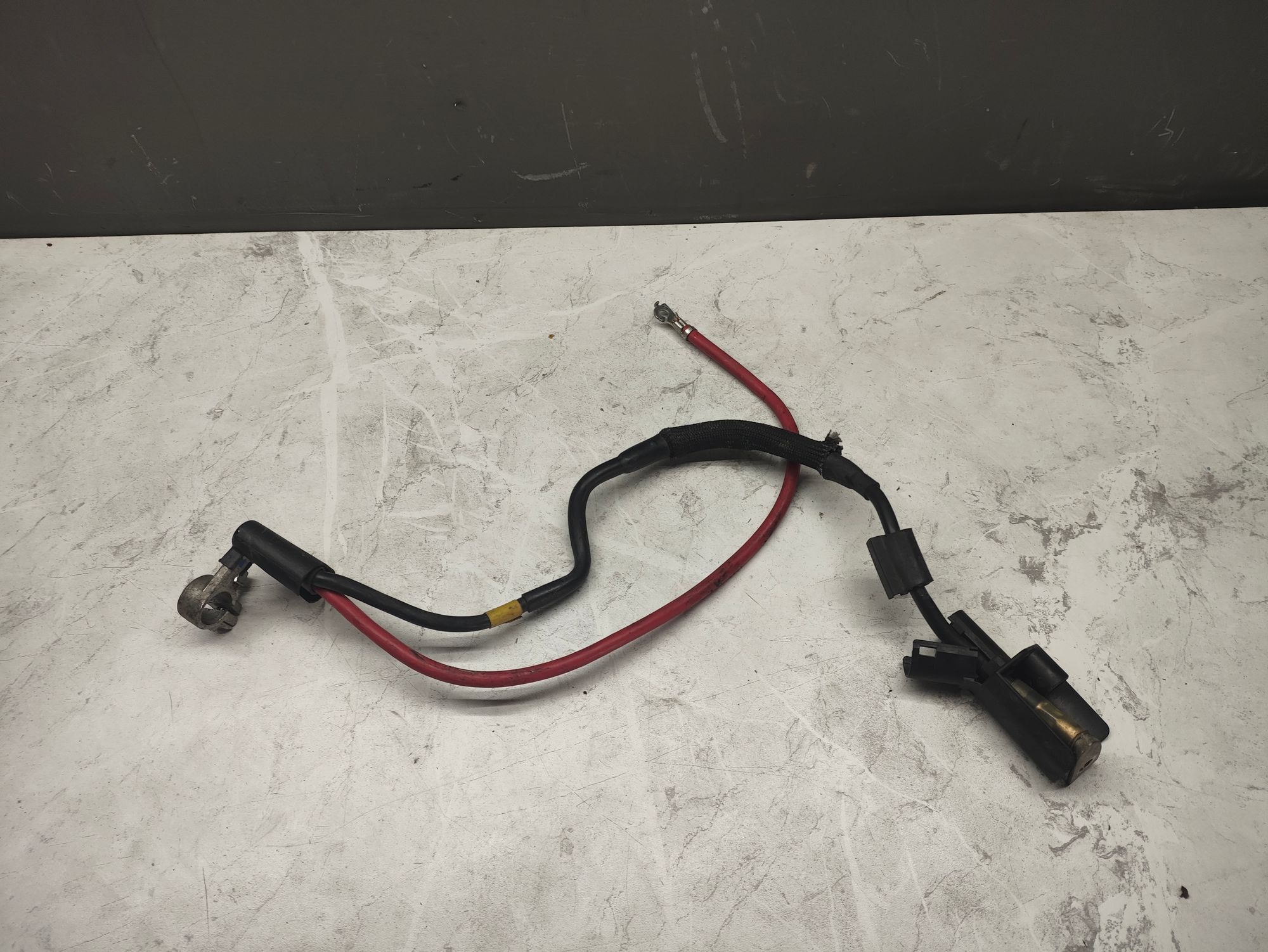 https://ycs.partsauto.market/partsauto-images/thmbs/userImages/6ab8ea4394fc0aced0b69382a3e61955/part/d545b607-65b1-4158-a2c9-6af520d62eb4_1778589194628.jpg