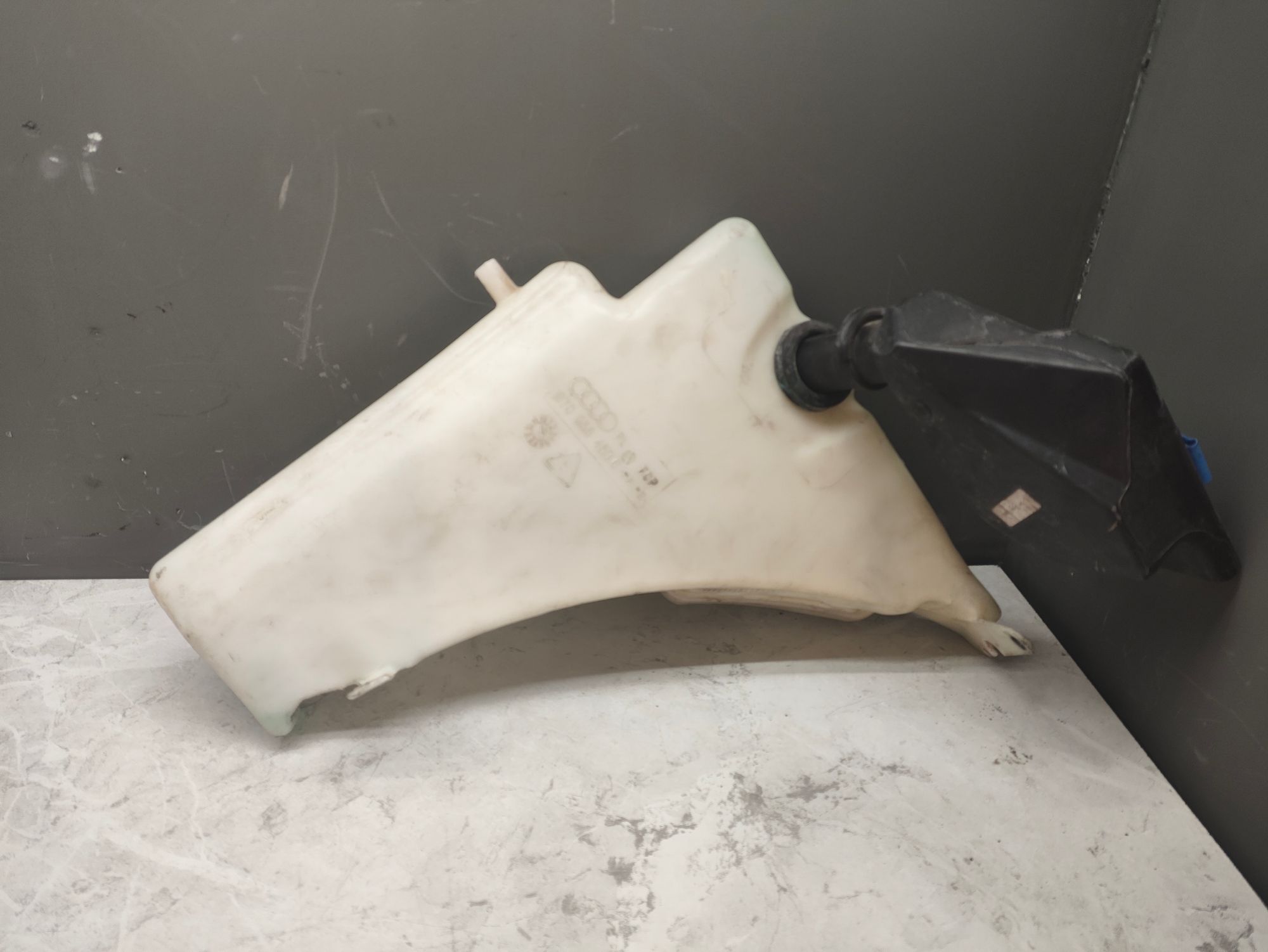 https://ycs.partsauto.market/partsauto-images/thmbs/userImages/6ab8ea4394fc0aced0b69382a3e61955/part/da7f1dc6-ef9d-42a7-87c8-b7b476ef8821_1784107561286.jpg
