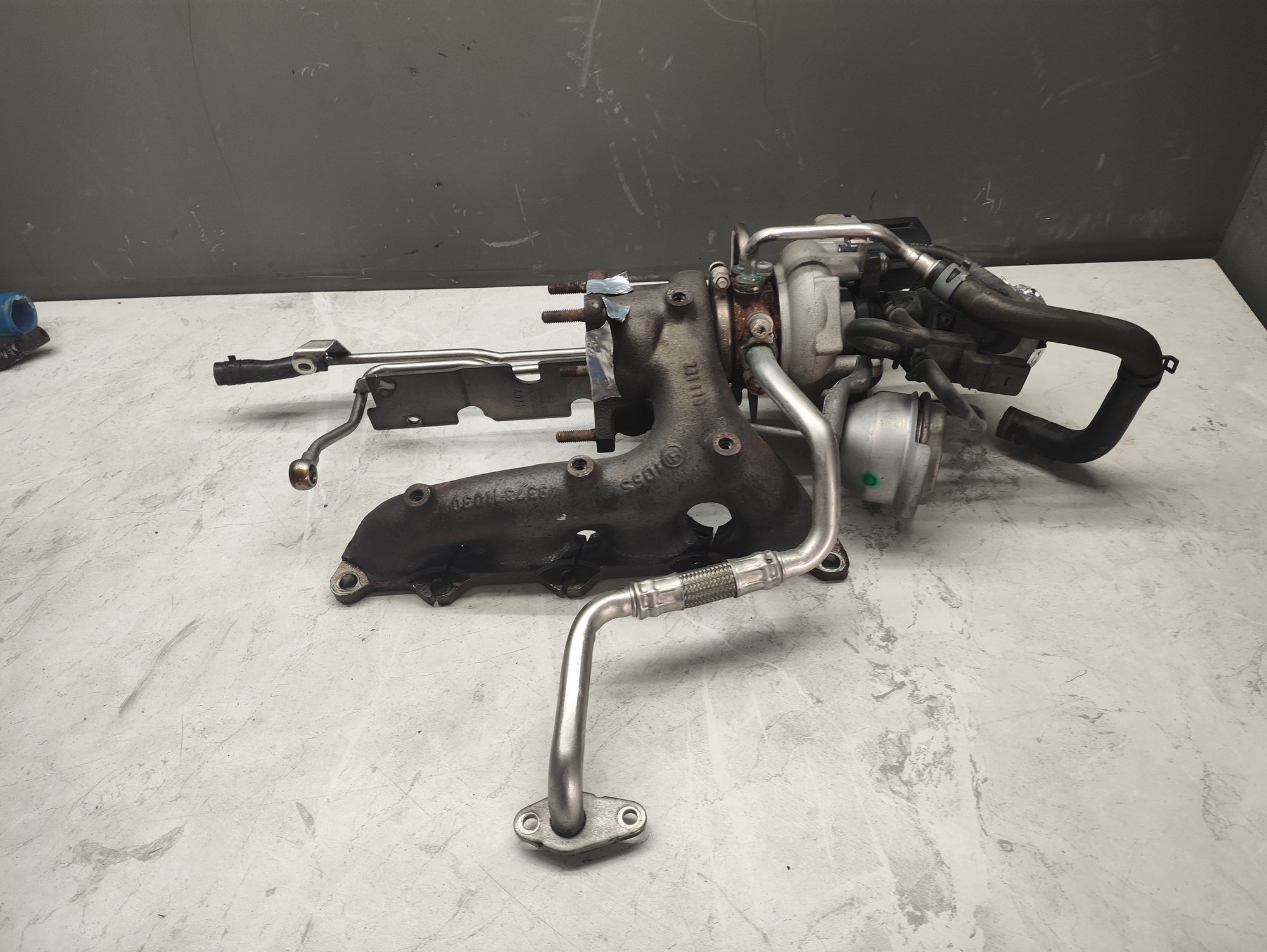 https://ycs.partsauto.market/partsauto-images/thmbs/userImages/6ab8ea4394fc0aced0b69382a3e61955/part/dc7003cb-a791-45b5-b2ce-5666be5704b6_1778587722282.jpg