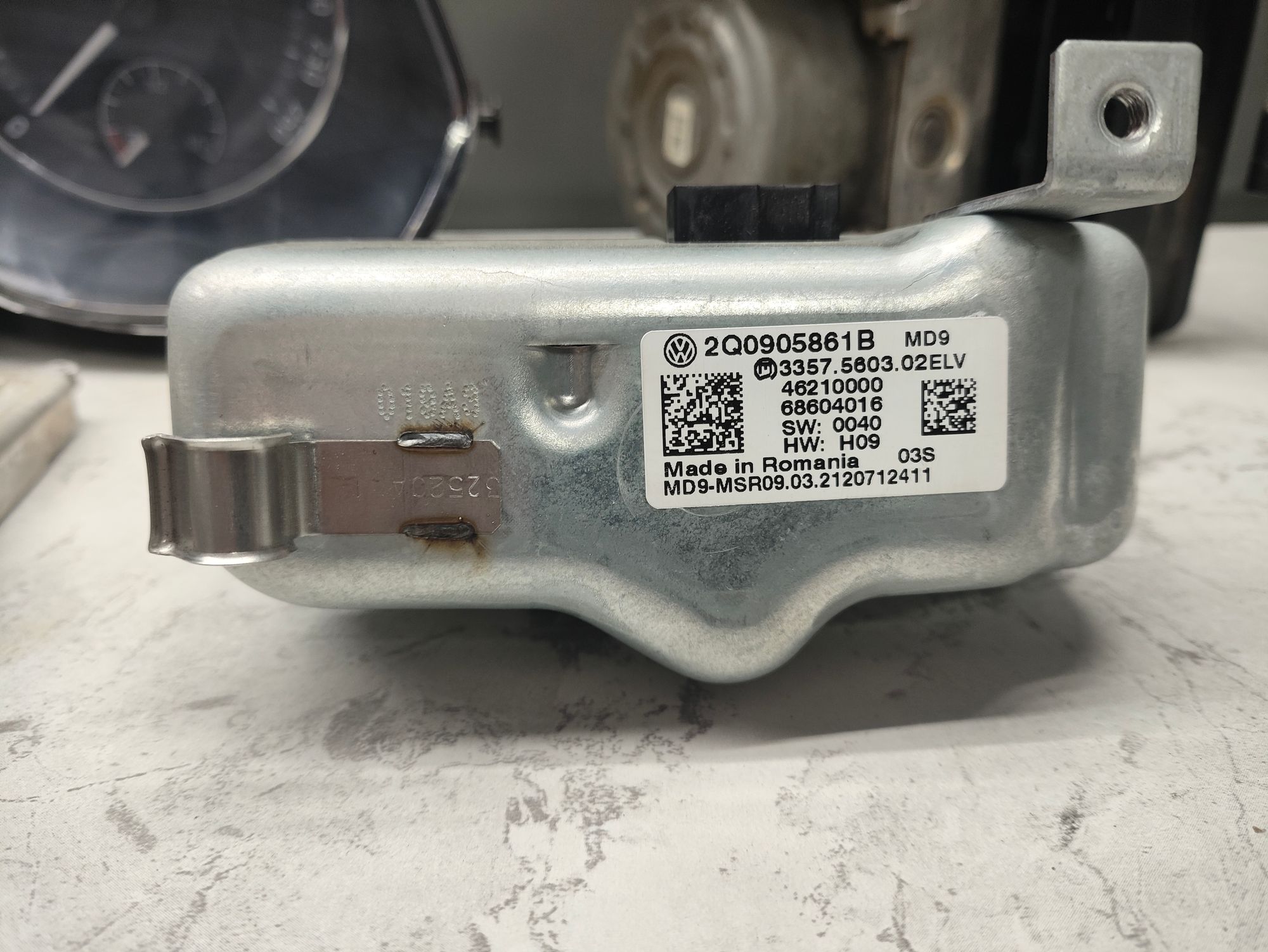 https://ycs.partsauto.market/partsauto-images/thmbs/userImages/6ab8ea4394fc0aced0b69382a3e61955/part/dd6d50b9-2422-4bb4-bb86-930480df123d_1776157477793.jpg