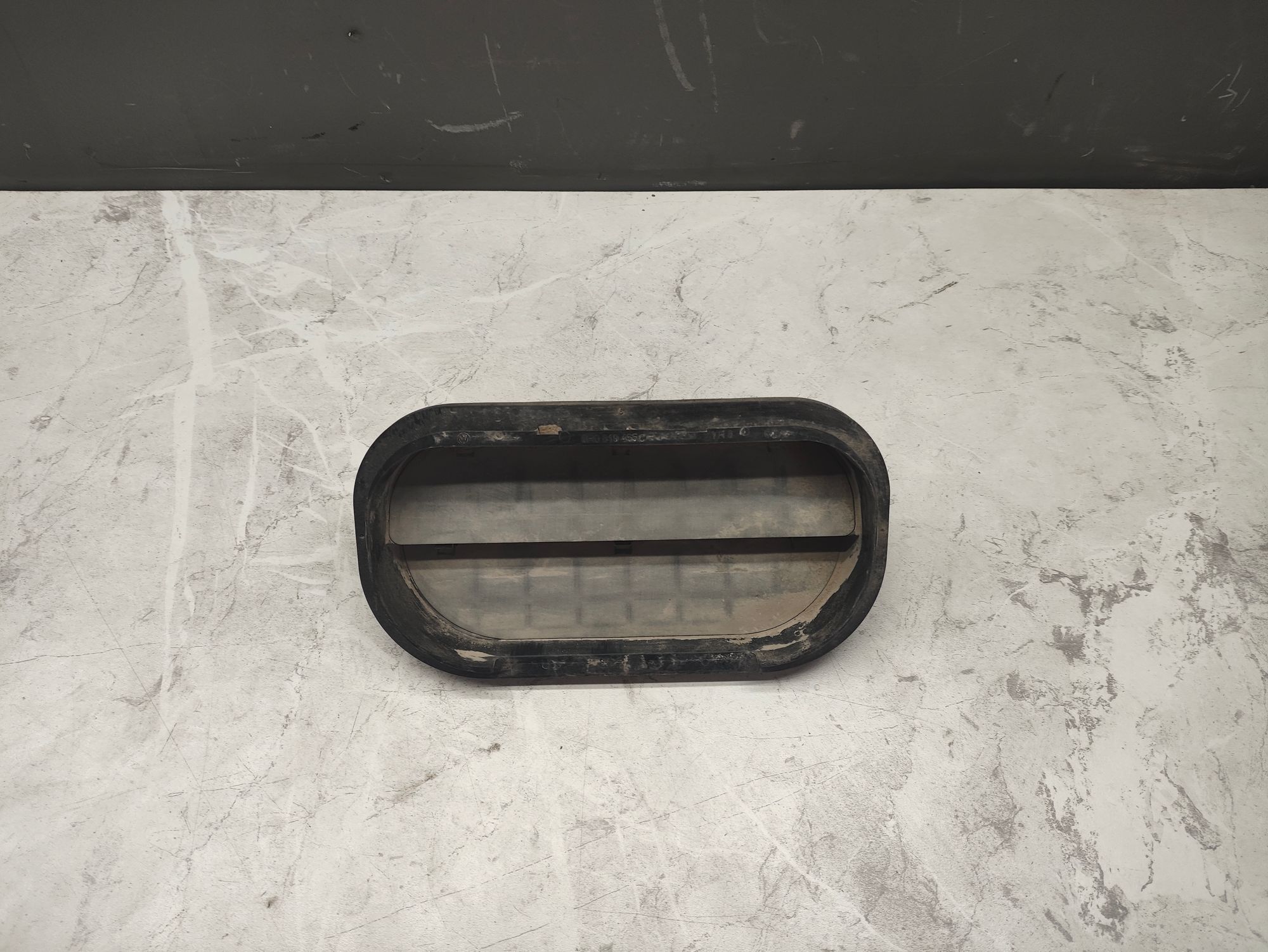https://ycs.partsauto.market/partsauto-images/thmbs/userImages/6ab8ea4394fc0aced0b69382a3e61955/part/e088f158-22f1-4d7c-92a7-10627b1c3eea_1778573458558.jpg