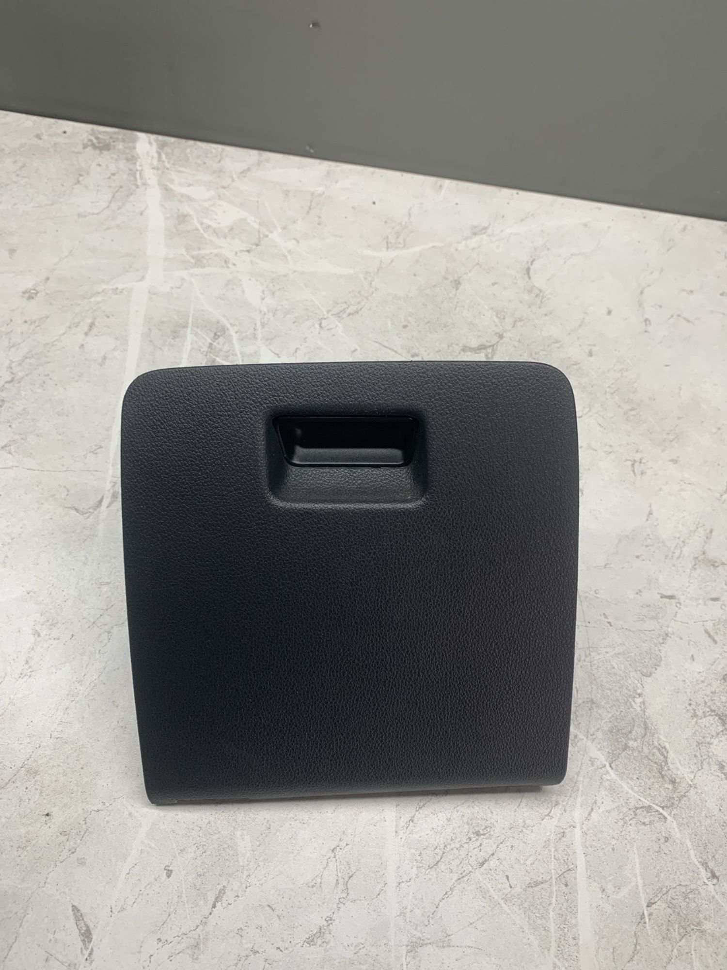 https://ycs.partsauto.market/partsauto-images/thmbs/userImages/6ab8ea4394fc0aced0b69382a3e61955/part/e18124c5-e569-4b55-85ef-ab9c04258ae6_1774259118759.jpg