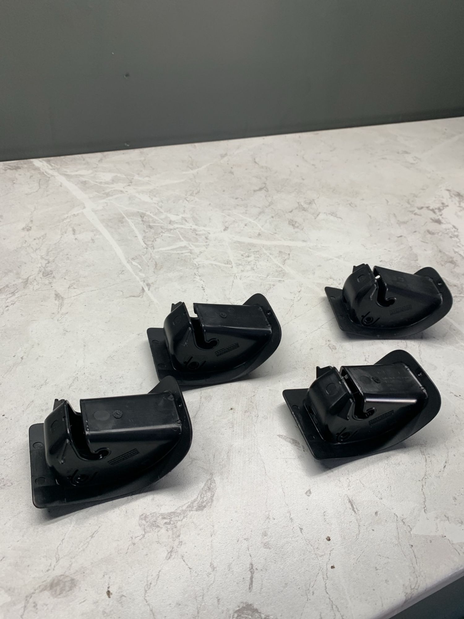 https://ycs.partsauto.market/partsauto-images/thmbs/userImages/6ab8ea4394fc0aced0b69382a3e61955/part/e4730e42-715d-4cd0-979c-d9be279e6df9_1773404780128.jpg
