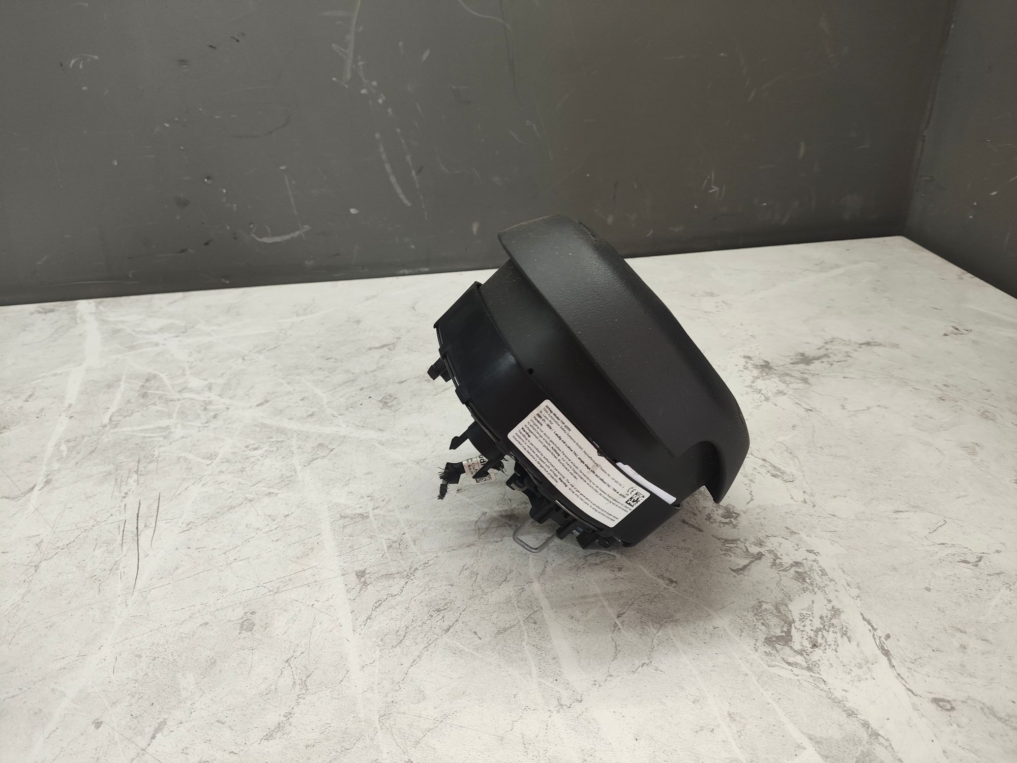 https://ycs.partsauto.market/partsauto-images/thmbs/userImages/6ab8ea4394fc0aced0b69382a3e61955/part/e85cf0b3-992d-4d83-be81-e81c71d0a518_1786696447925.jpg
