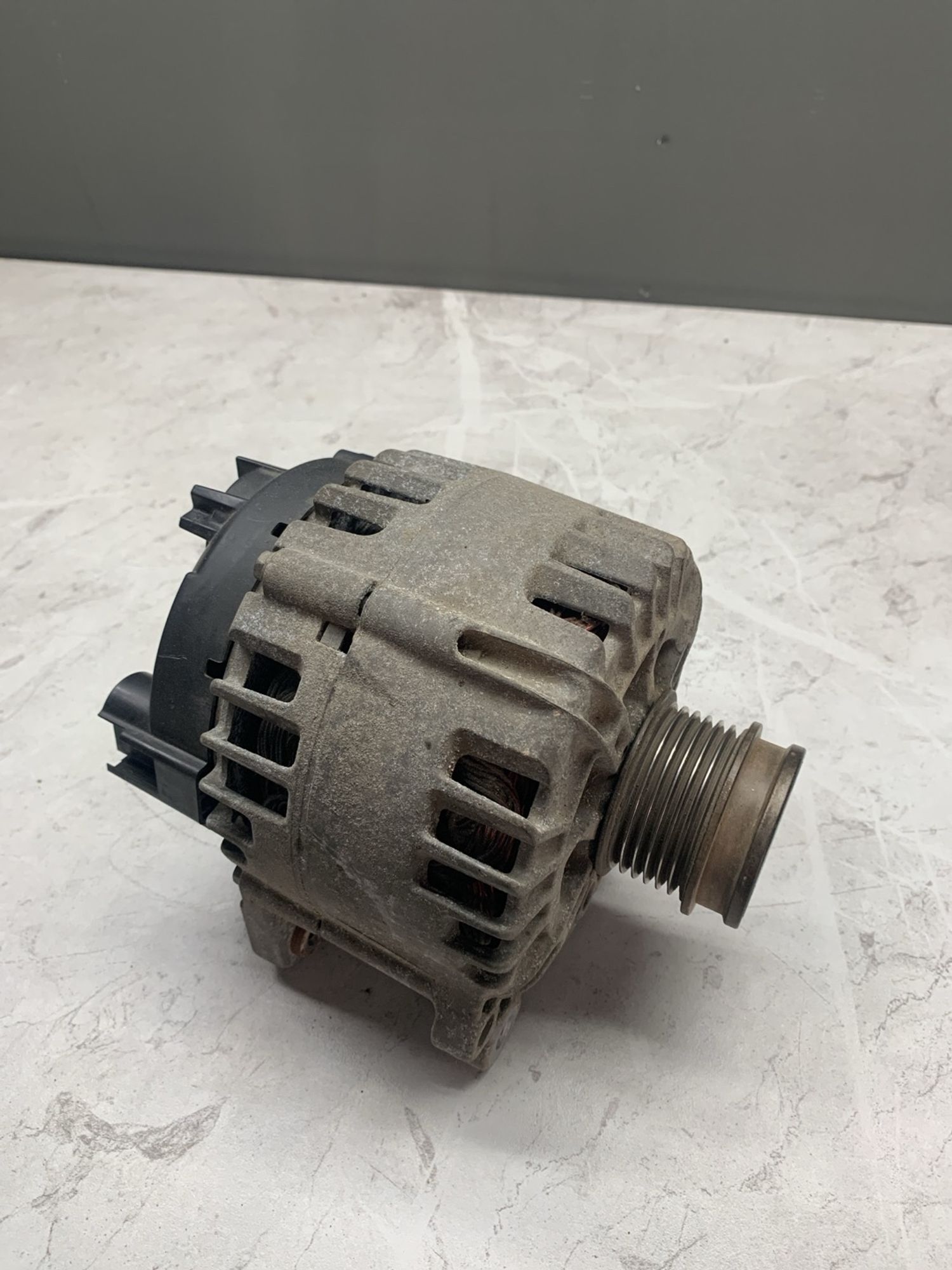 https://ycs.partsauto.market/partsauto-images/thmbs/userImages/6ab8ea4394fc0aced0b69382a3e61955/part/e90fd46b-078e-46ca-9e18-9a365dc0b4bb_1774441859459.jpg