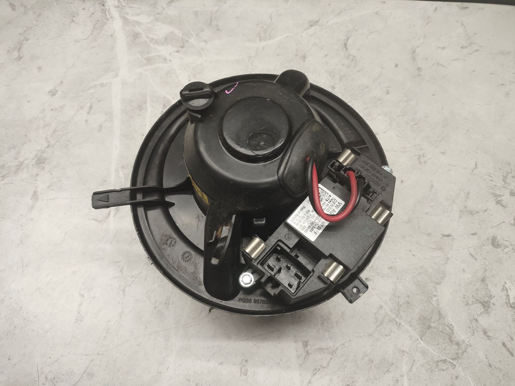 https://ycs.partsauto.market/partsauto-images/thmbs/userImages/6ab8ea4394fc0aced0b69382a3e61955/part/e9d5f510-d726-46f2-9712-b2e0bb6971fb_1781008590911.jpg