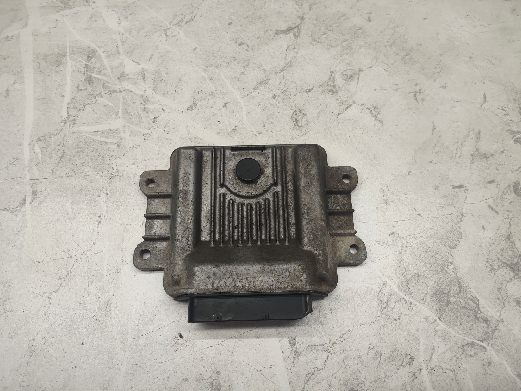 https://ycs.partsauto.market/partsauto-images/thmbs/userImages/6ab8ea4394fc0aced0b69382a3e61955/part/eb8c694c-94e0-4844-b187-80b80c725444_1775814694670.jpg