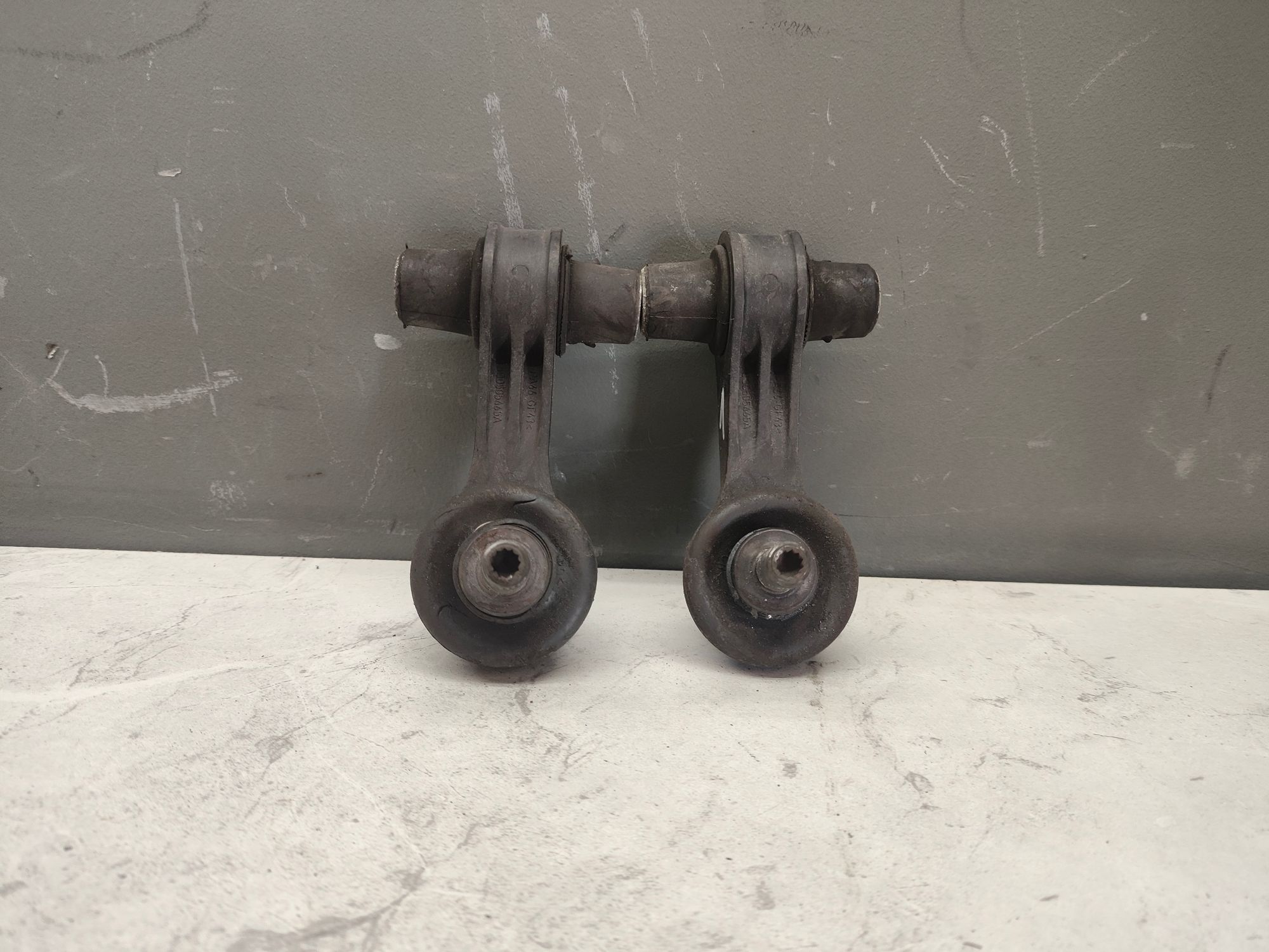 https://ycs.partsauto.market/partsauto-images/thmbs/userImages/6ab8ea4394fc0aced0b69382a3e61955/part/ecf696ef-bedd-4e70-aa22-ddbe653ab15e_1787302943606.jpg