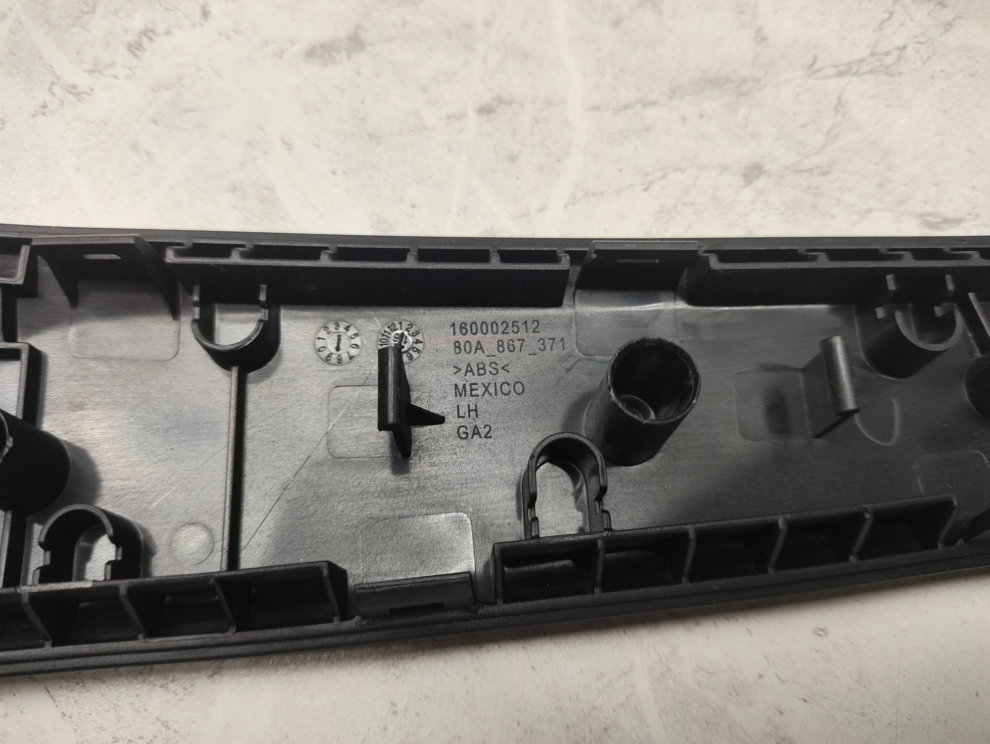 https://ycs.partsauto.market/partsauto-images/thmbs/userImages/6ab8ea4394fc0aced0b69382a3e61955/part/ef9fe159-2e2c-4056-a19b-5afd609f614b_1776504281808.jpg