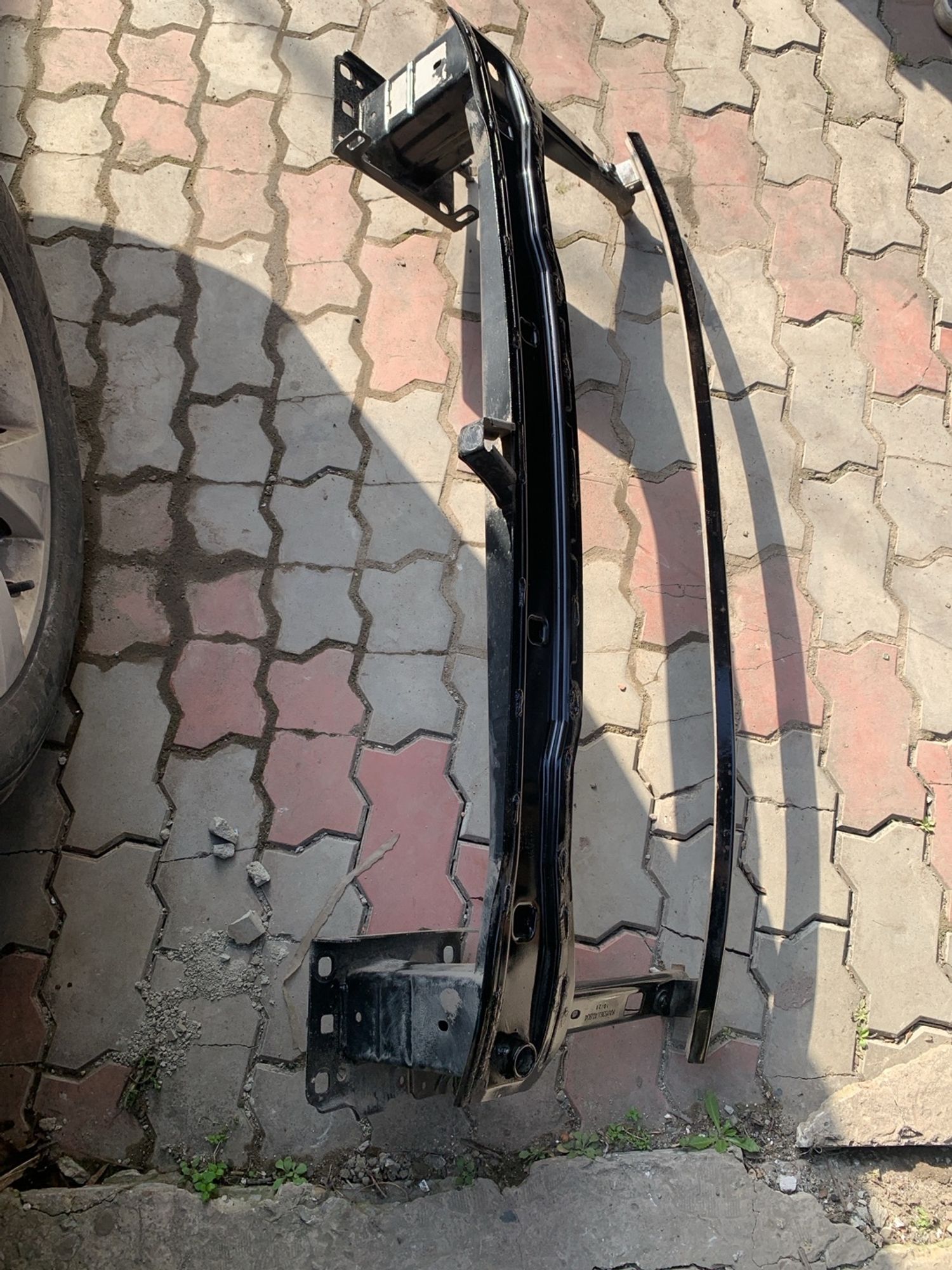 https://ycs.partsauto.market/partsauto-images/thmbs/userImages/6ab8ea4394fc0aced0b69382a3e61955/part/f24f074b-9f05-447c-a9d5-79a40c08b4a8_1773768768117.jpg