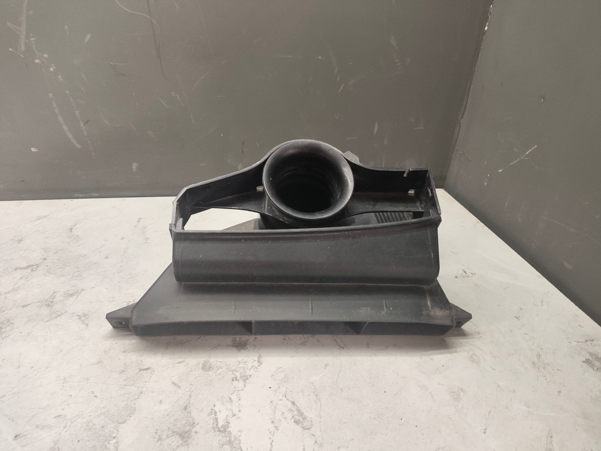 https://ycs.partsauto.market/partsauto-images/thmbs/userImages/6ab8ea4394fc0aced0b69382a3e61955/part/f290c4a4-11c0-44ef-b308-6072355a25d0_1785233813587.jpg
