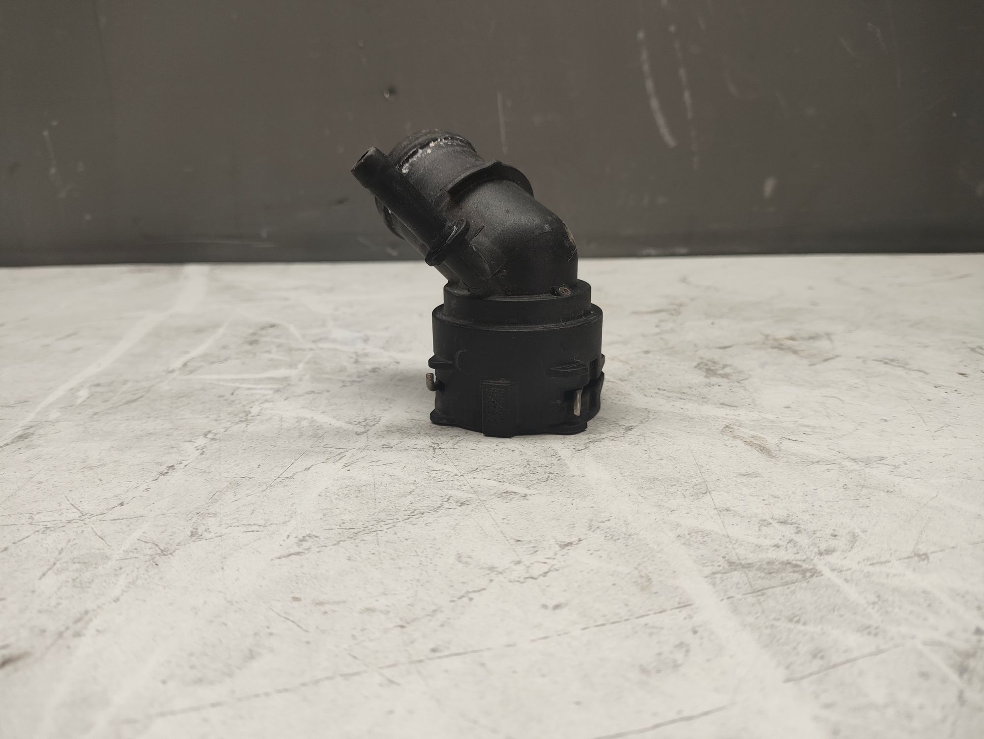 https://ycs.partsauto.market/partsauto-images/thmbs/userImages/6ab8ea4394fc0aced0b69382a3e61955/part/f453f434-8eb2-4445-9b27-4916e6149943_1778578448850.jpg