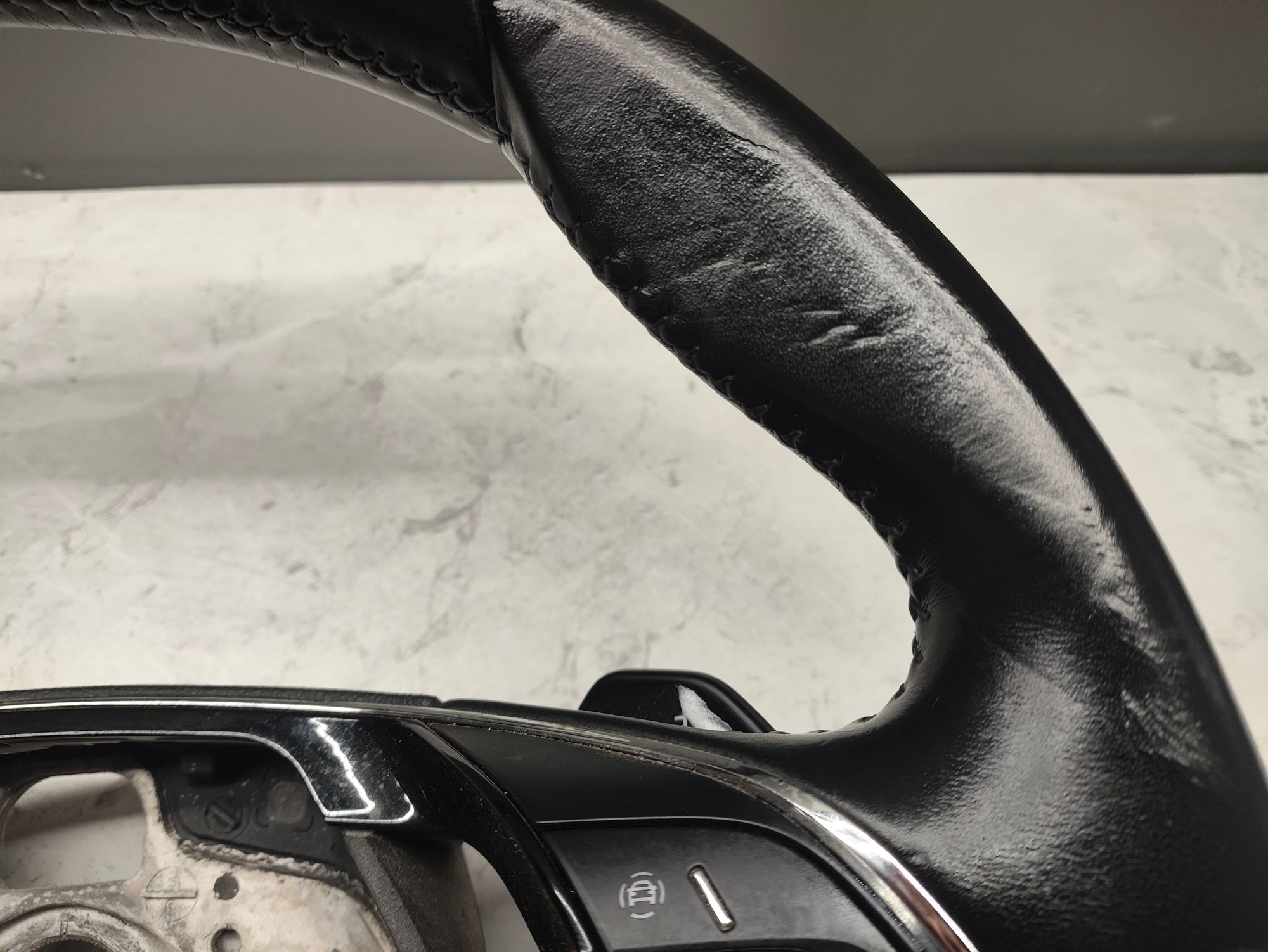 https://ycs.partsauto.market/partsauto-images/thmbs/userImages/6ab8ea4394fc0aced0b69382a3e61955/part/f71ef5c9-d6ea-4029-b59e-c18ba1ed206c_1775129517792.jpg