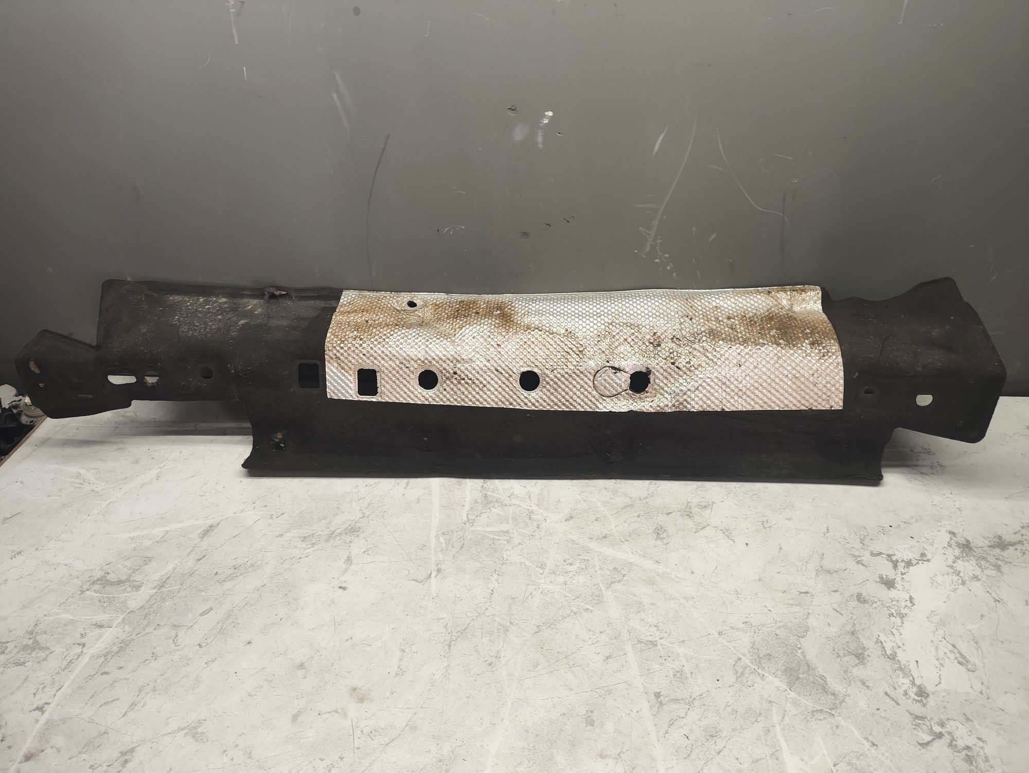 https://ycs.partsauto.market/partsauto-images/thmbs/userImages/6ab8ea4394fc0aced0b69382a3e61955/part/f8367b00-e8ec-434f-91c5-4ed8f58ca2a1_1779535338420.jpg