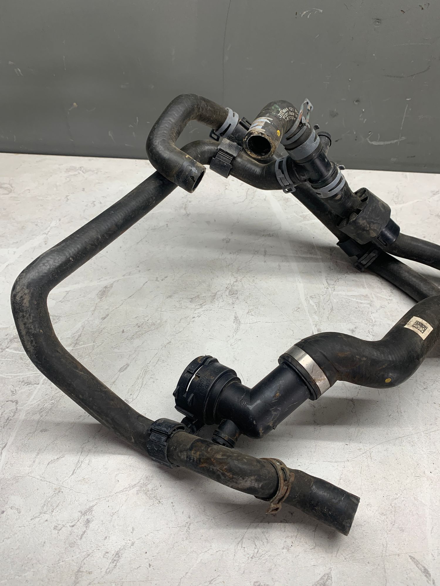 https://ycs.partsauto.market/partsauto-images/thmbs/userImages/6ab8ea4394fc0aced0b69382a3e61955/part/f837e4c0-04e5-4510-af43-9f07f5beb98c_1782218931806.jpg