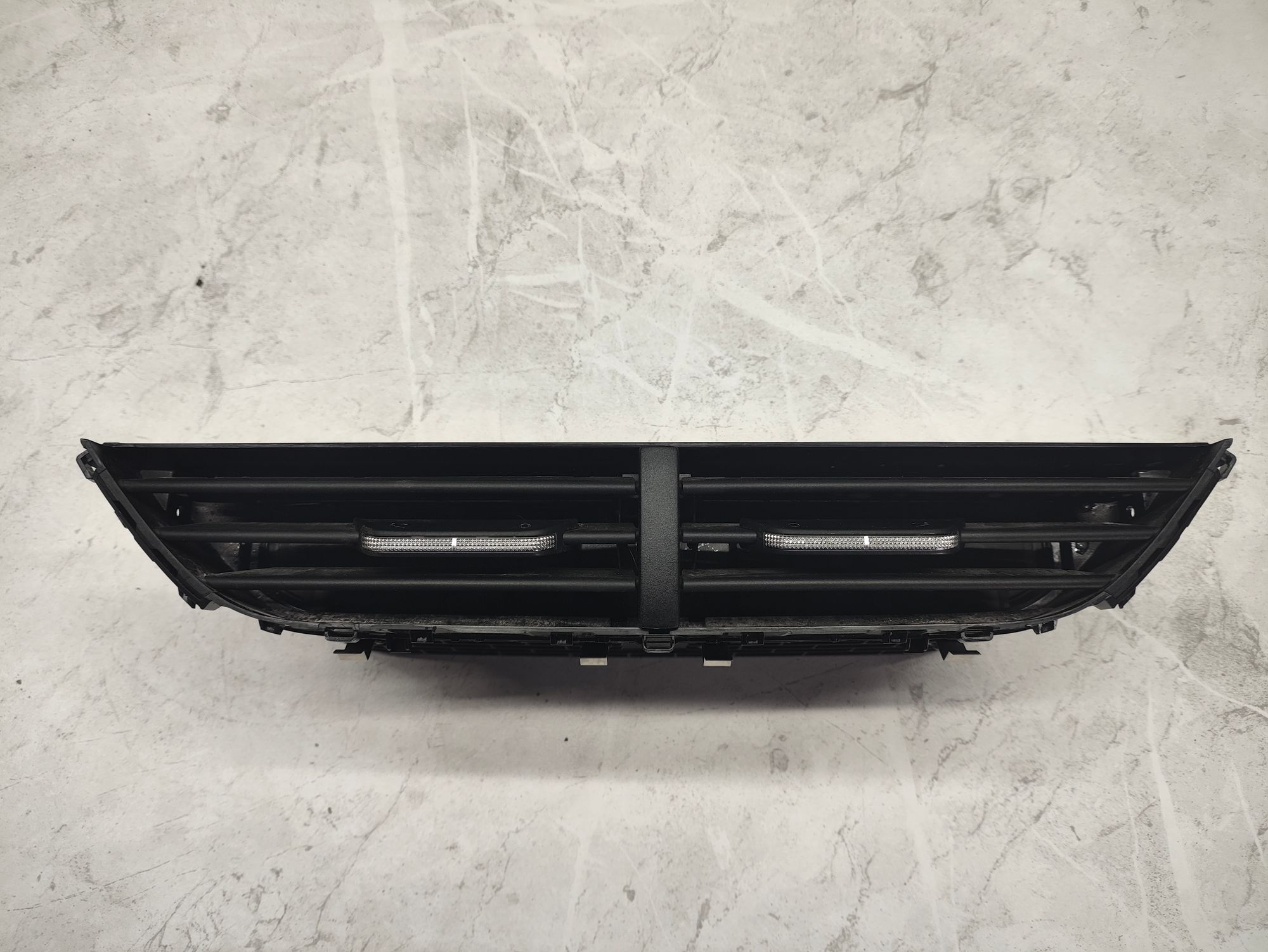 https://ycs.partsauto.market/partsauto-images/thmbs/userImages/6ab8ea4394fc0aced0b69382a3e61955/part/fe6d5a50-4f86-4c17-8435-5dfbfc32730f_1775128843802.jpg