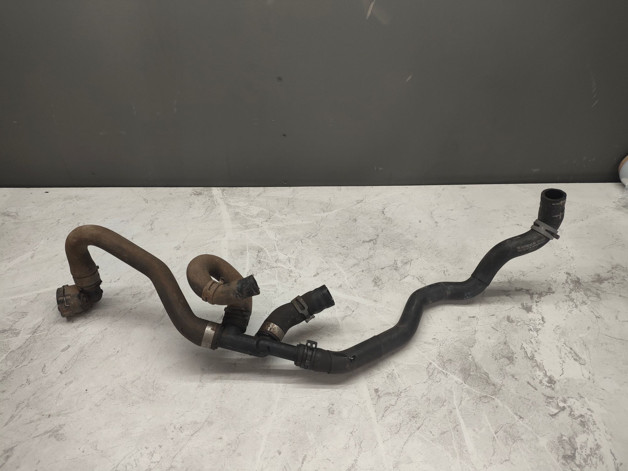 https://ycs.partsauto.market/partsauto-images/thmbs/userImages/6ab8ea4394fc0aced0b69382a3e61955/part/ff62c666-bac9-474d-938d-3045c1f848b1_1775203685717.jpg