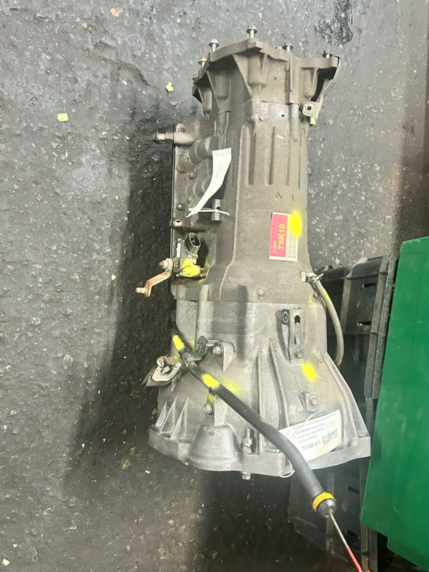 https://ycs.partsauto.market/partsauto-images/thmbs/userImages/6c041085ce847b07e3ea33e65ae09e6a/part/00a84819-6e42-47bd-972e-1dafe65beca0_1786988367398.jpg