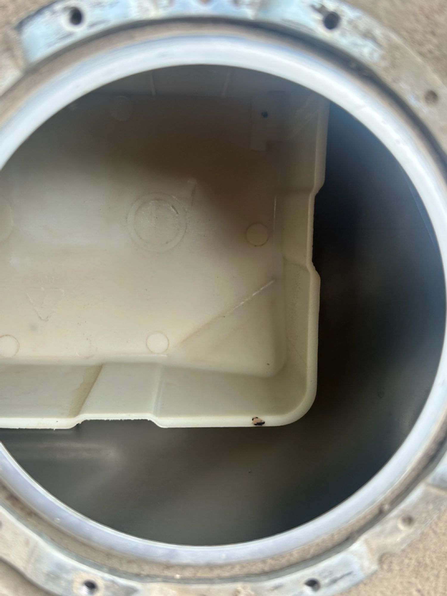 https://ycs.partsauto.market/partsauto-images/thmbs/userImages/6c041085ce847b07e3ea33e65ae09e6a/part/00b34c88-3c6b-4b97-9a0b-ee055d47c391_1785164986164.jpg