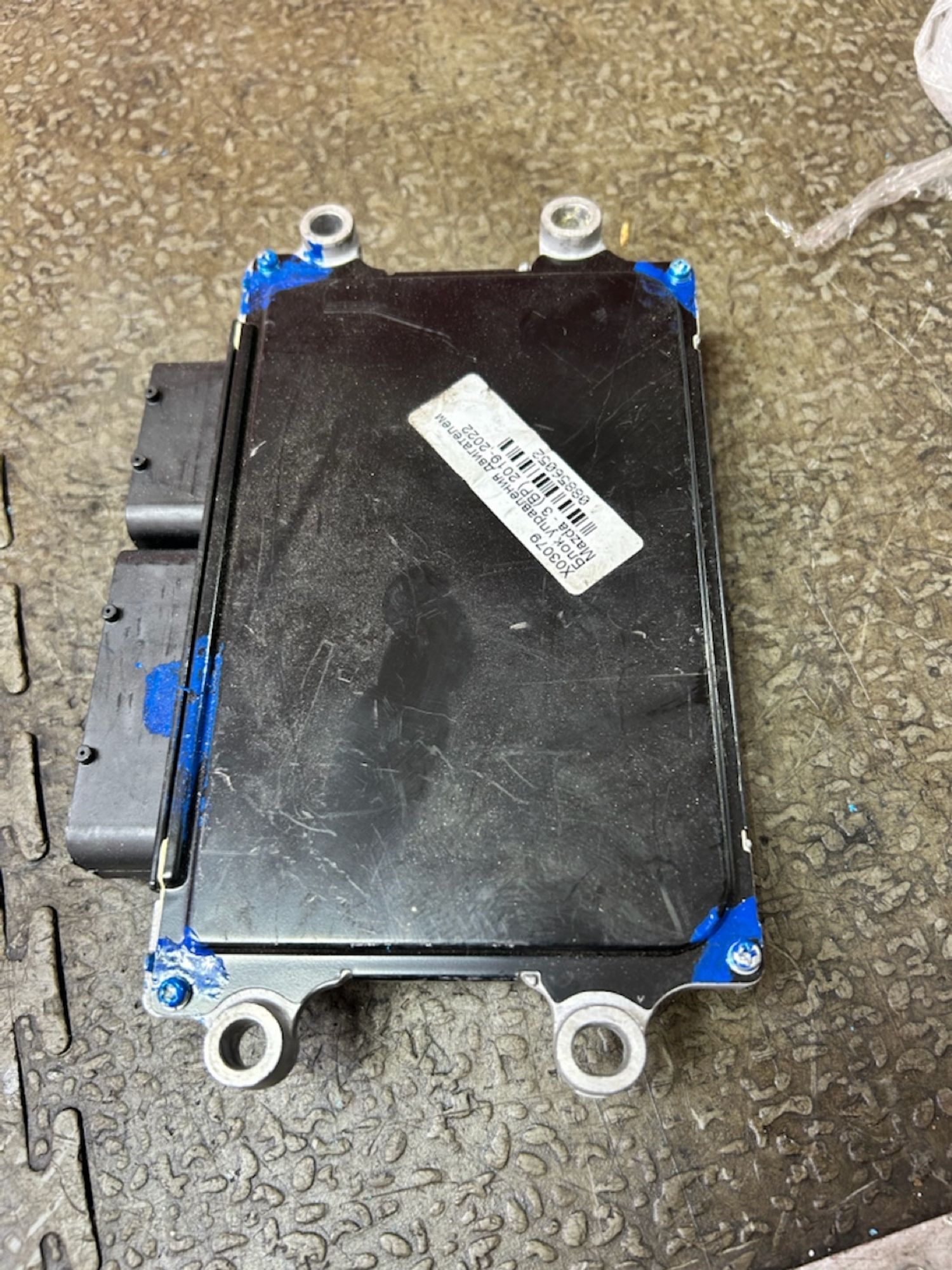 https://ycs.partsauto.market/partsauto-images/thmbs/userImages/6c041085ce847b07e3ea33e65ae09e6a/part/077d8e94-f965-40de-9ffb-de914694275f_1786714230139.jpg